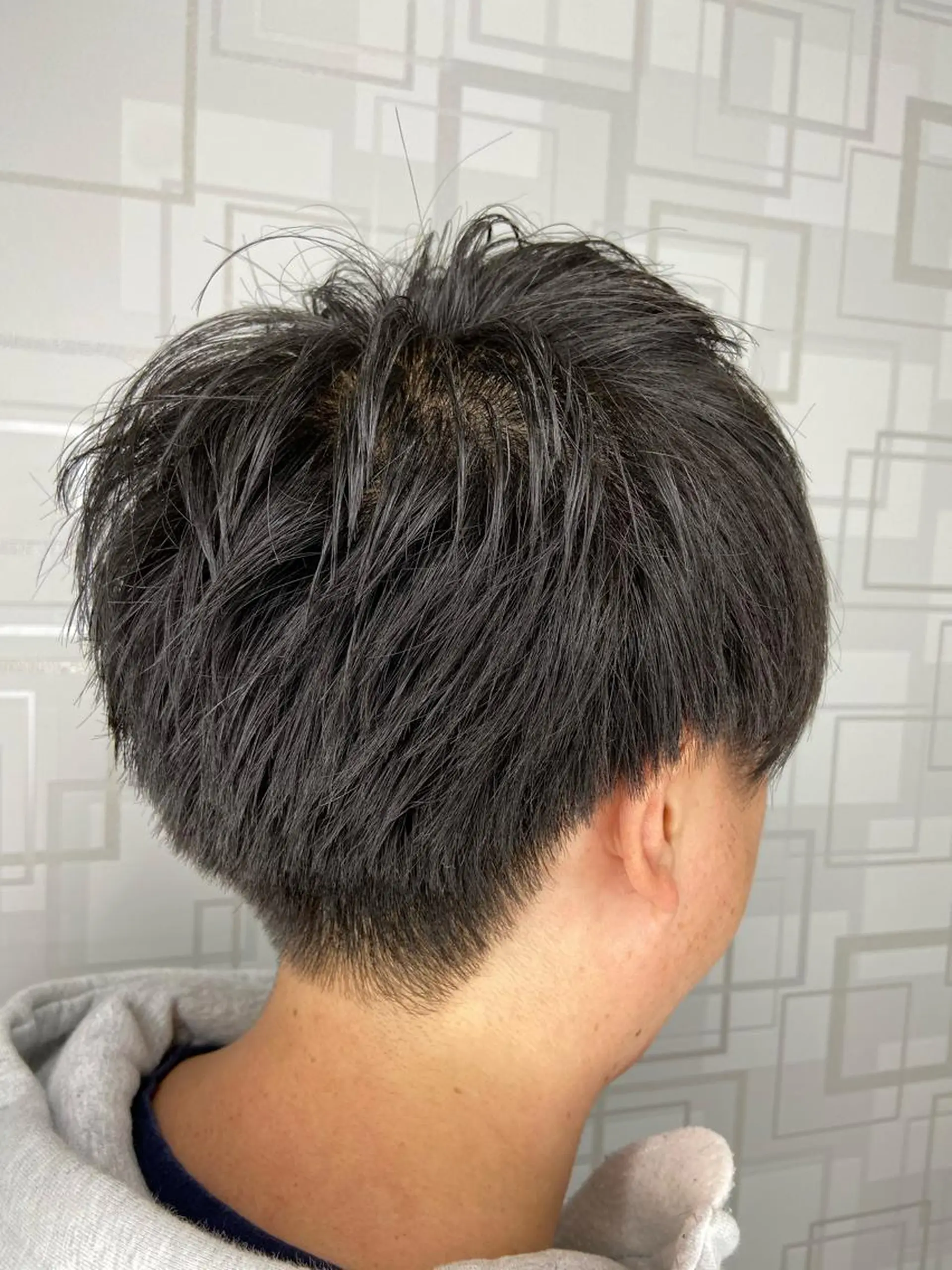 ショート メンズ カットパーマ✂️ 小坂田玲亜のヘアスタイル