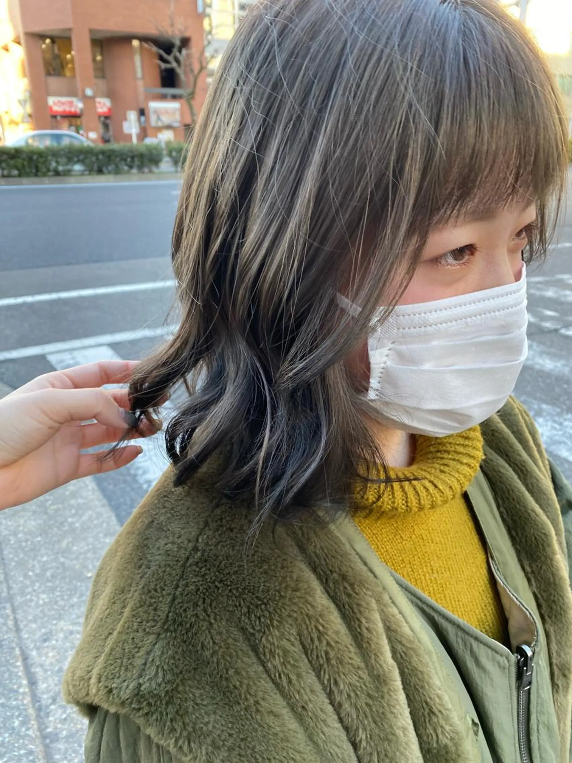ミディアム カラー ブリーチ グレージュ ｲﾁｶﾜ ﾐｵ/ minim hairのヘアスタイル