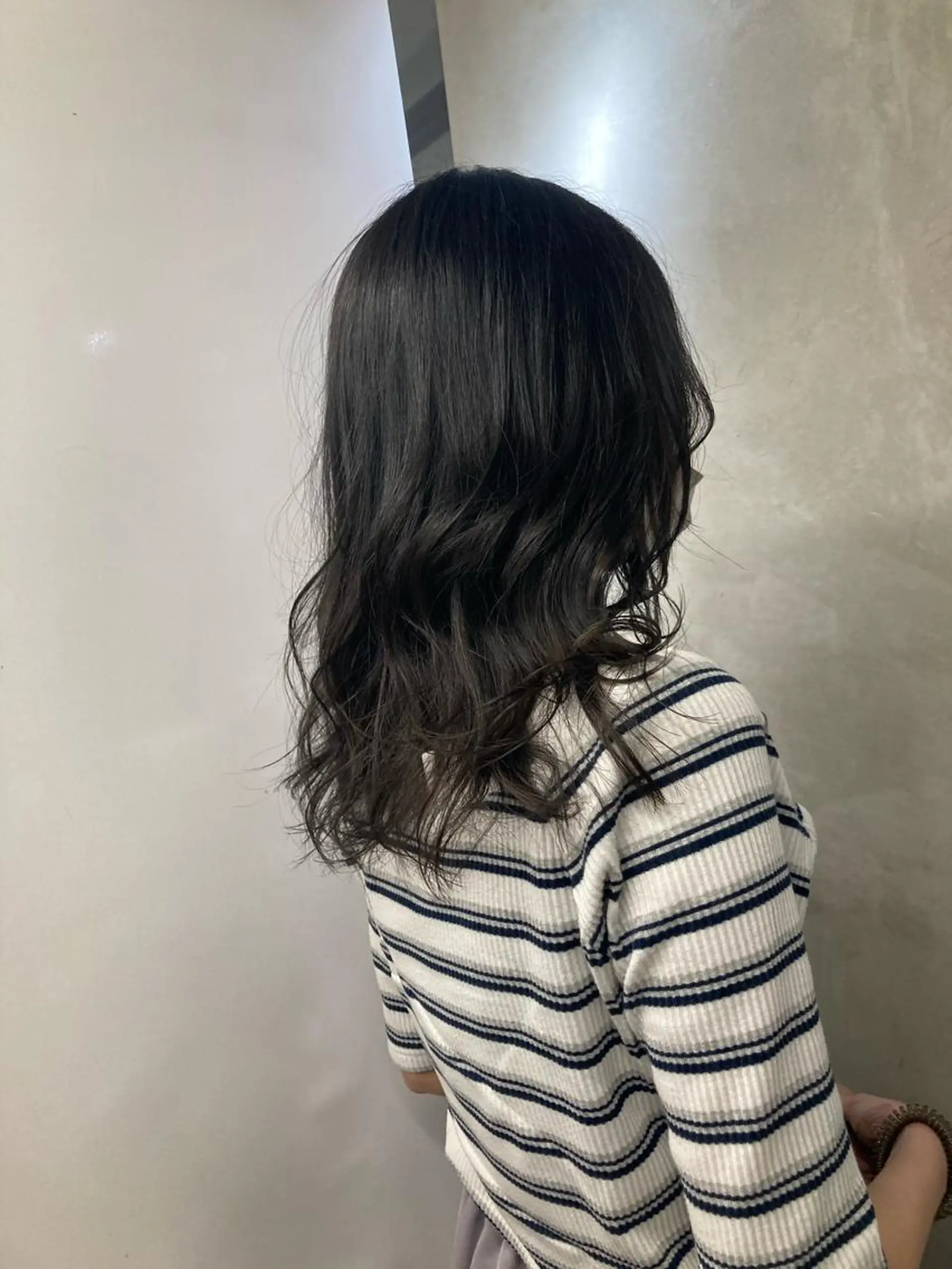 ミディアム カラー ブルーカラー ヘアカラー トリートメント ブリーチ&似合せボブ 田中寛十のヘアスタイル