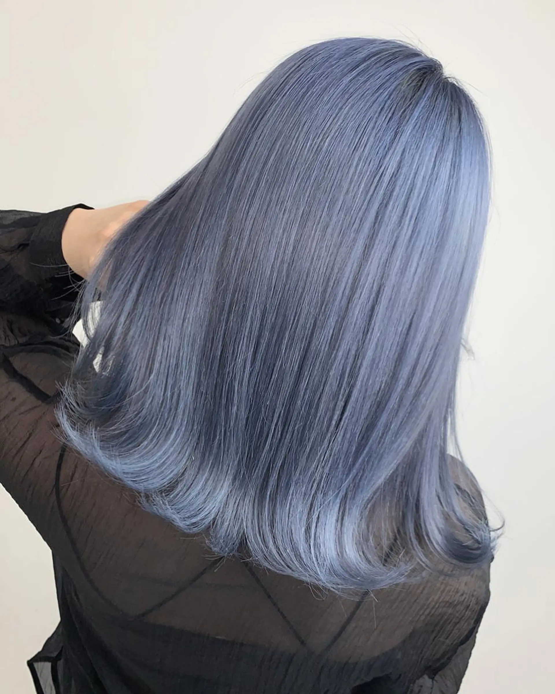 セミロング LINOET名古屋所属・ダブルカラー🩶上村 純妃🩶名駅徒歩5分のヘアスタイル