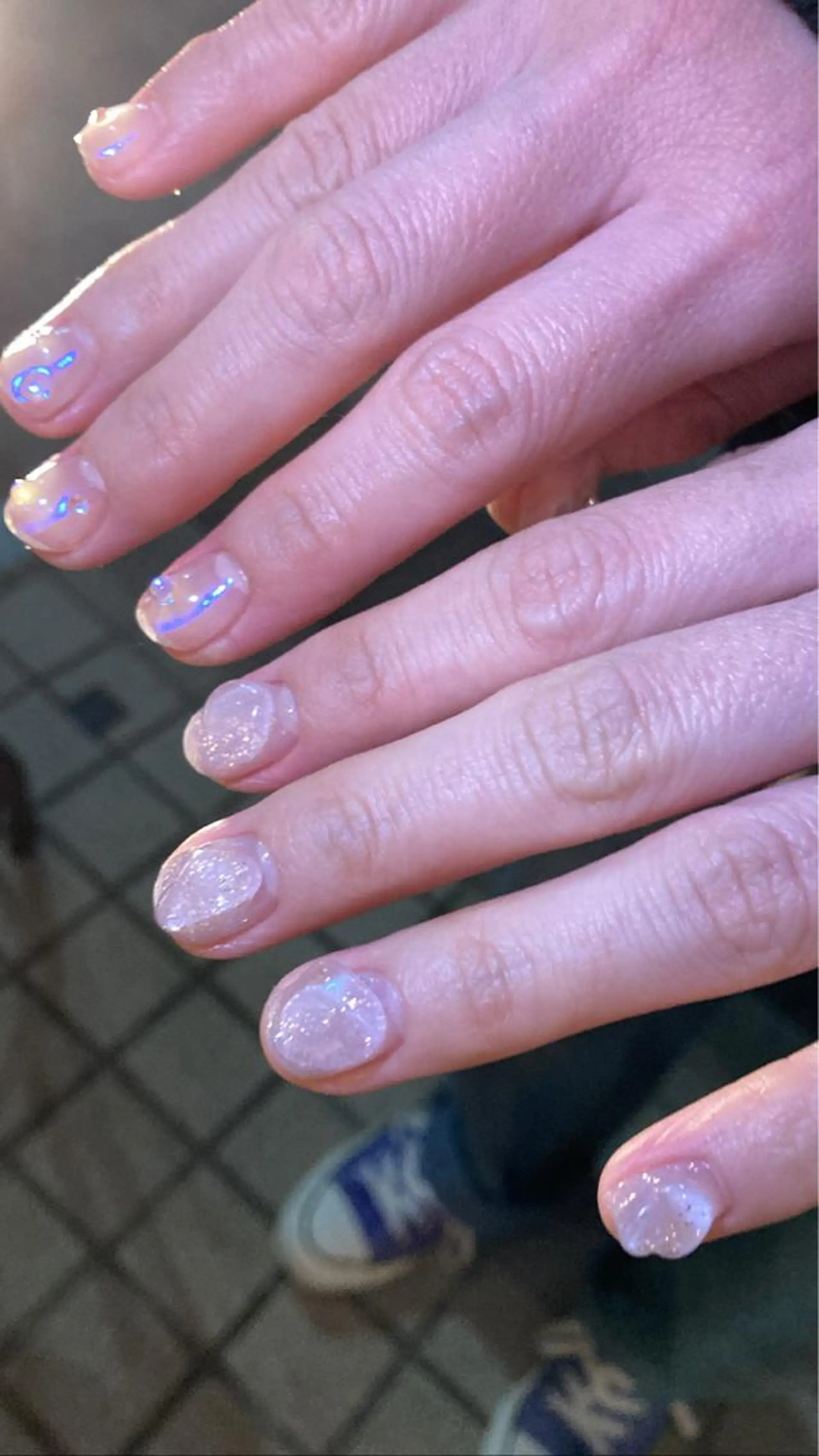 ネイル nailsalon hue所属・小山 羽奈のネイルデザイン