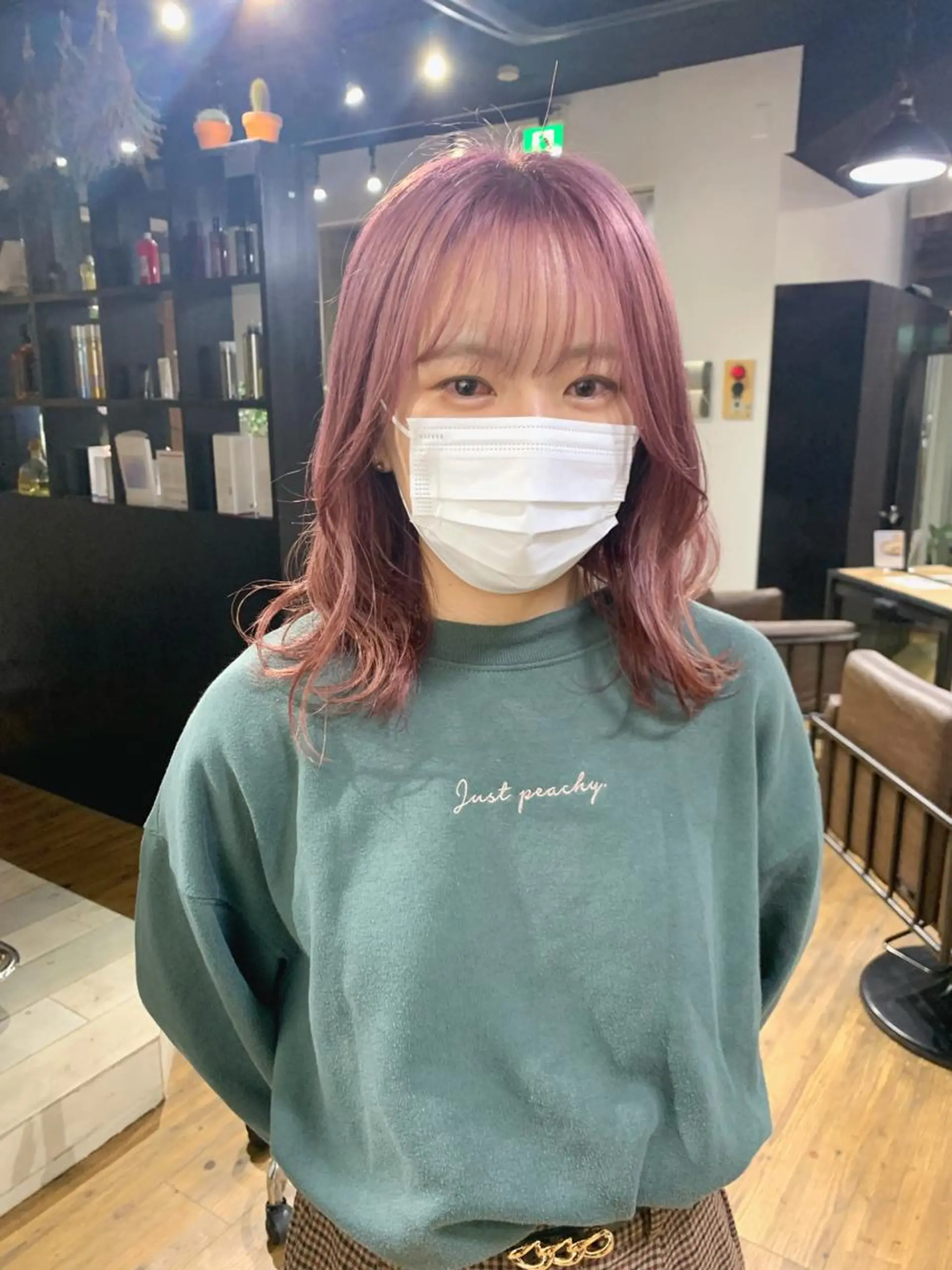 セミロング カラー アッシュ グレージュ ラベンダーカラー ラベンダーピンク ピンクカラー ヘアカラー トリートメント ミルクティーベージュ 🌿店長 清水ひとみのヘアスタイル