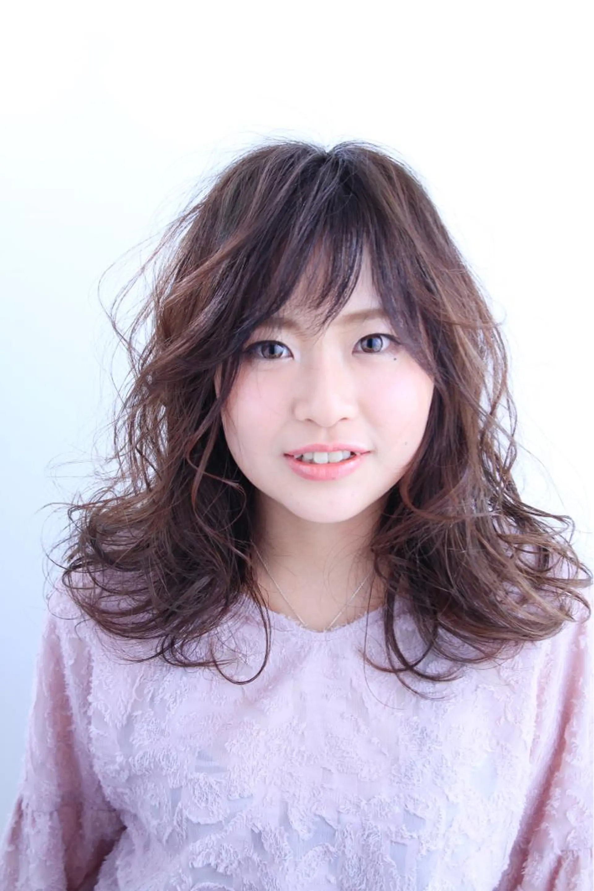 セミロング 北谷 拓之のヘアスタイル