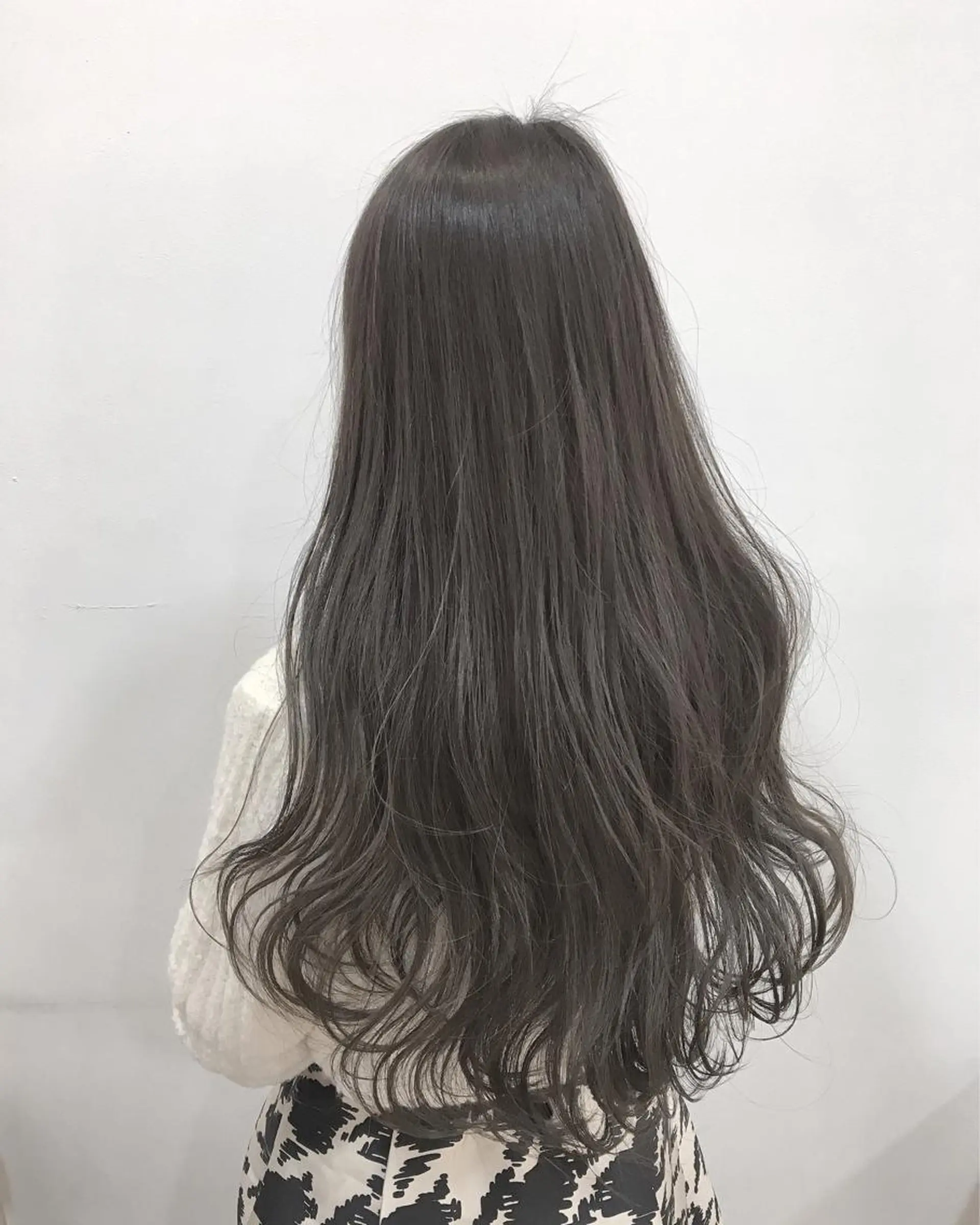 ロング カラー RoL by apollo所属・横浜ブリーチムラ直し 特化美容師/海崎剛史のヘアスタイル