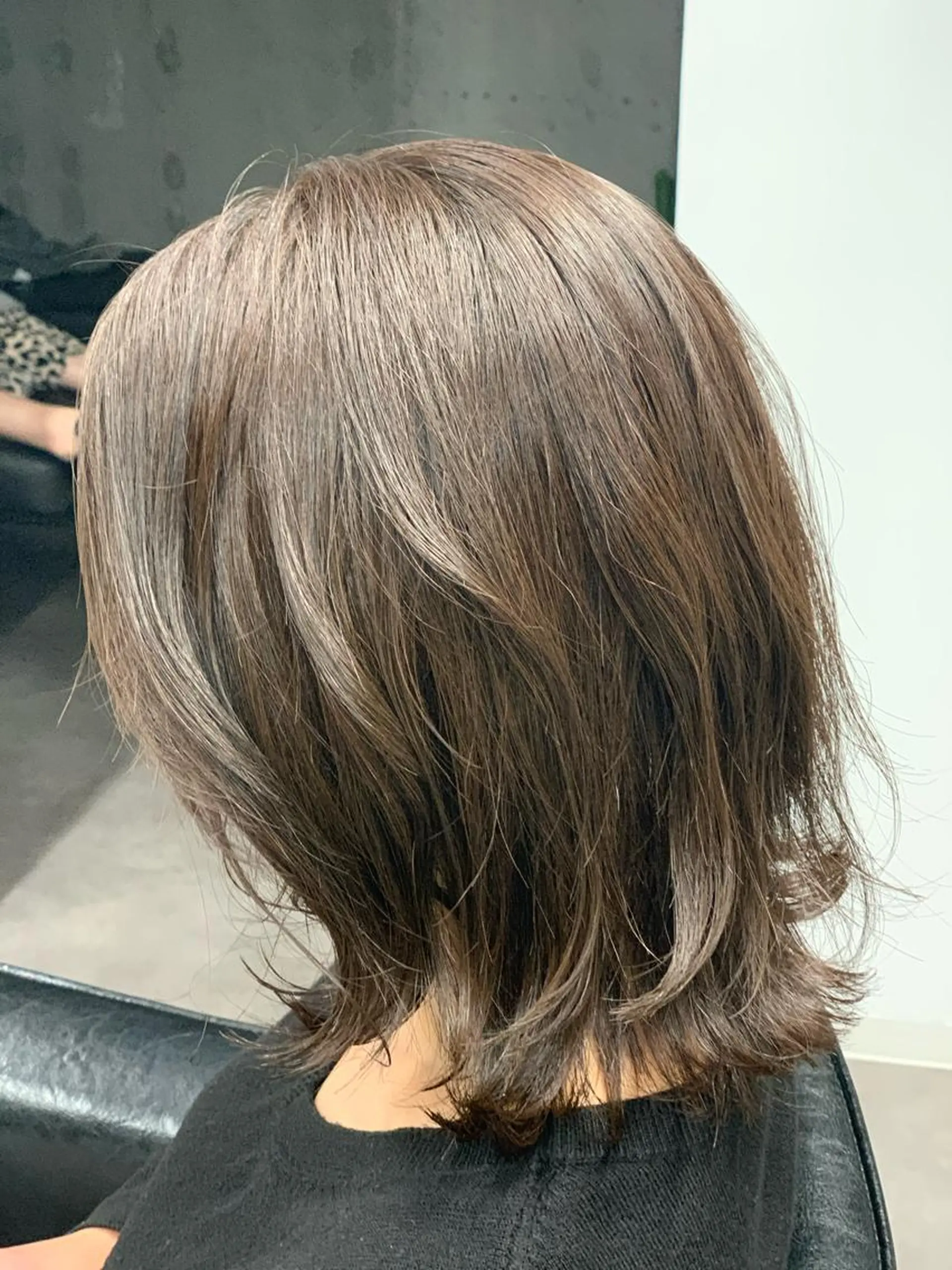 ミディアム カラー カット ヘアカラー tokute 高円寺店のヘアスタイル