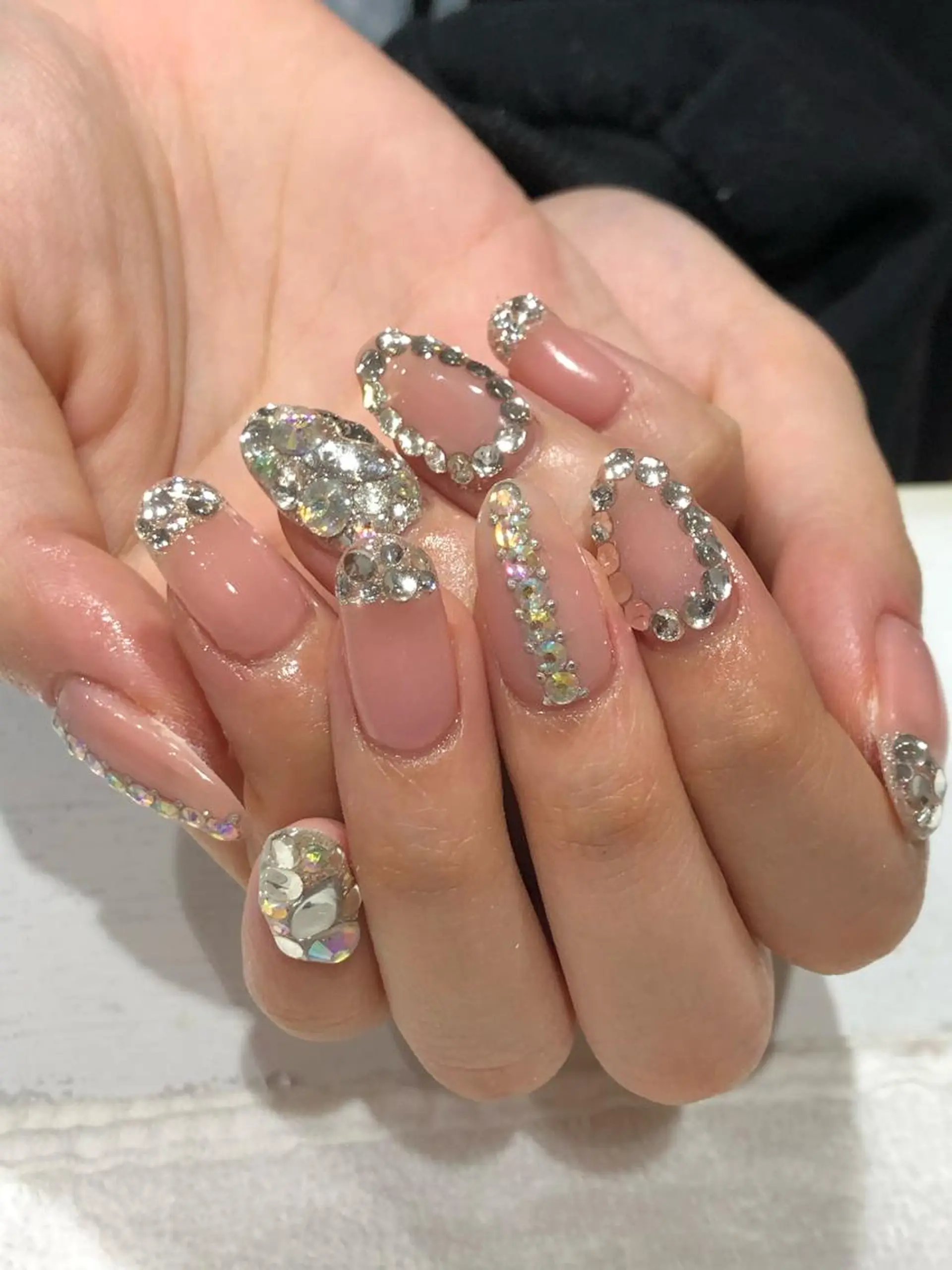 ネイル ハンドネイル Nest 三田のマツエク・マツパデザイン