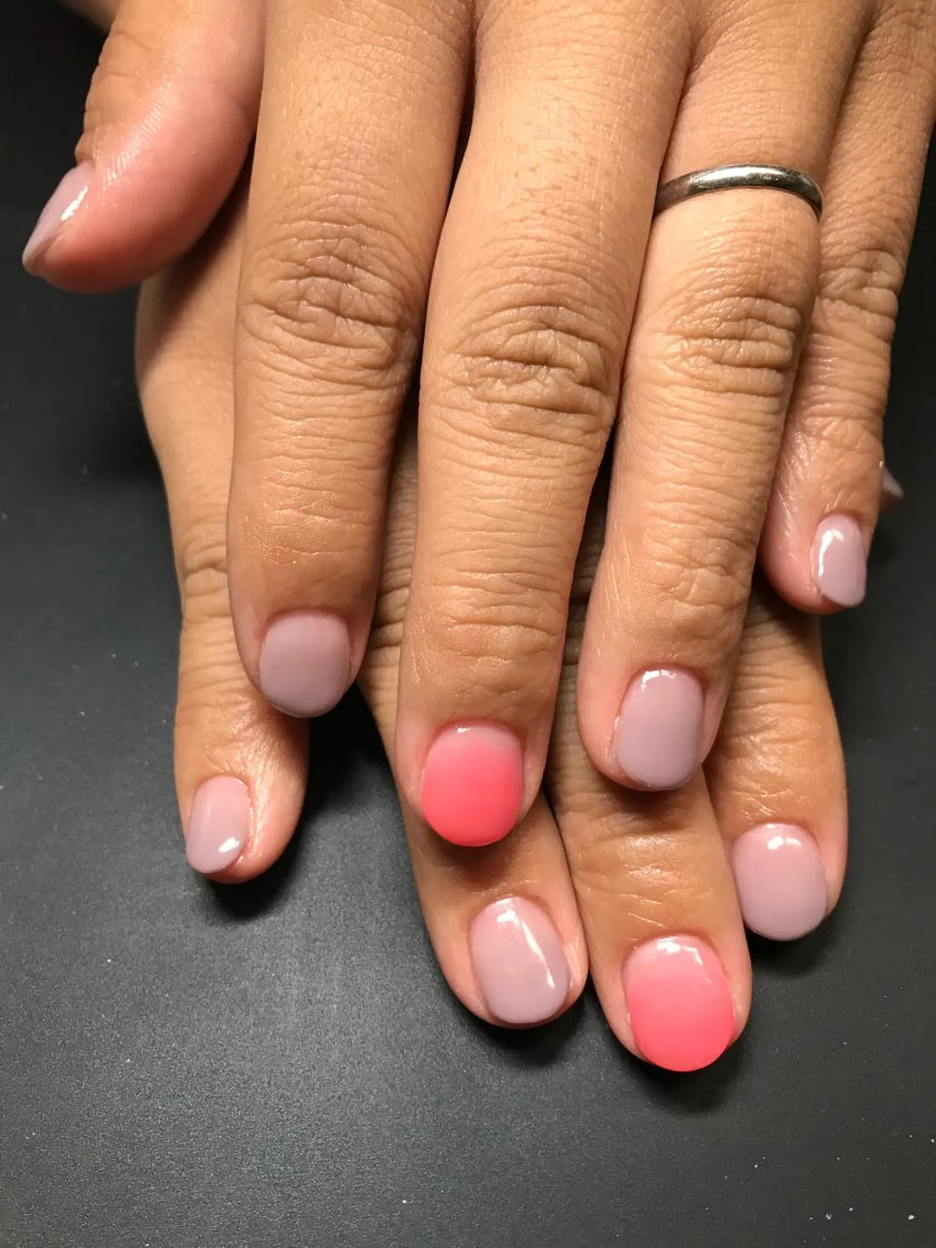 ネイル ハンドネイル みんなの店所属・仲谷 つかさのエステ・リラクイメージ