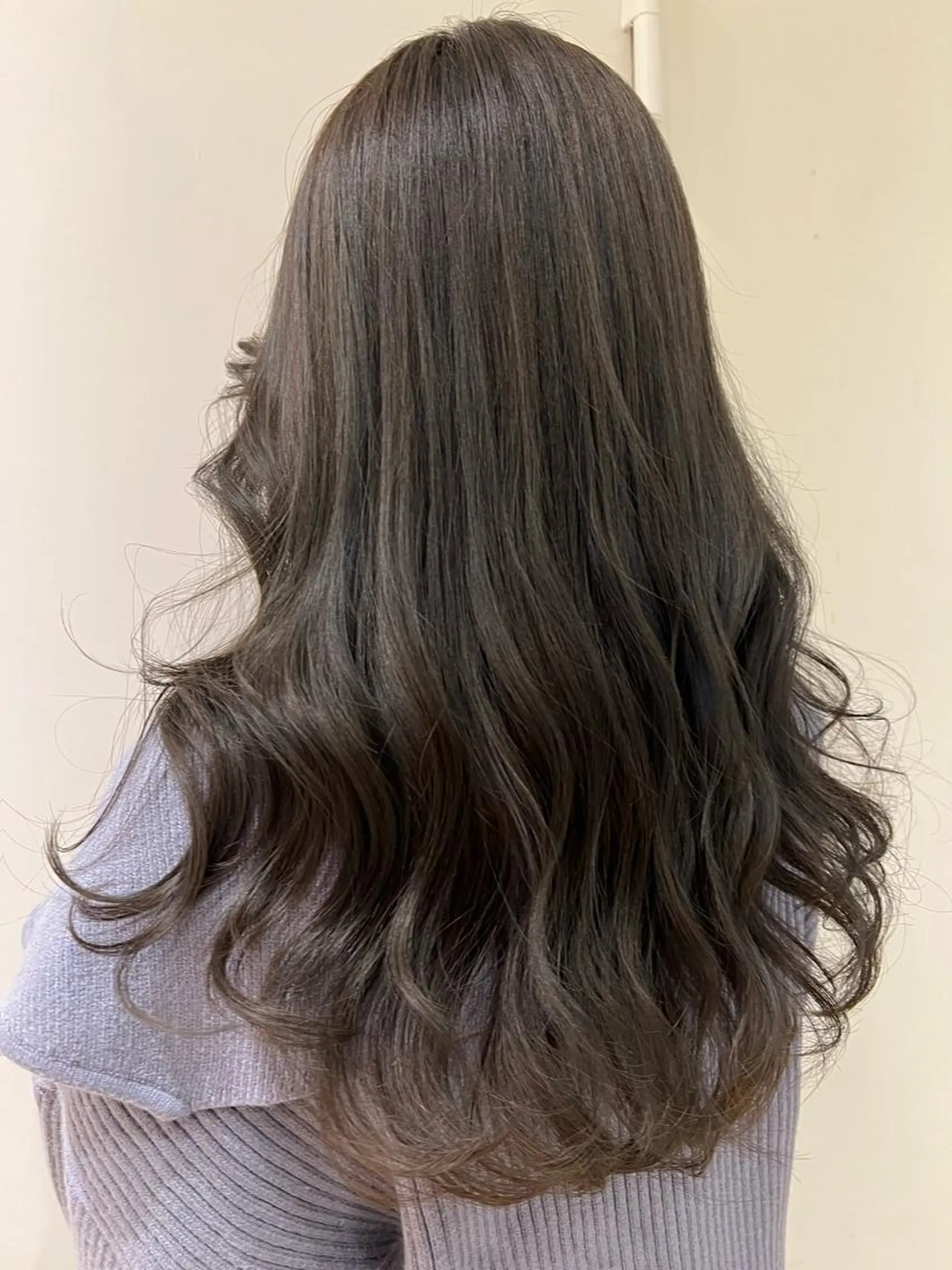 ロング カラー オリーブカラー トリートメント eight shinjuku所属・海外ヘア スタイルRIOのヘアスタイル