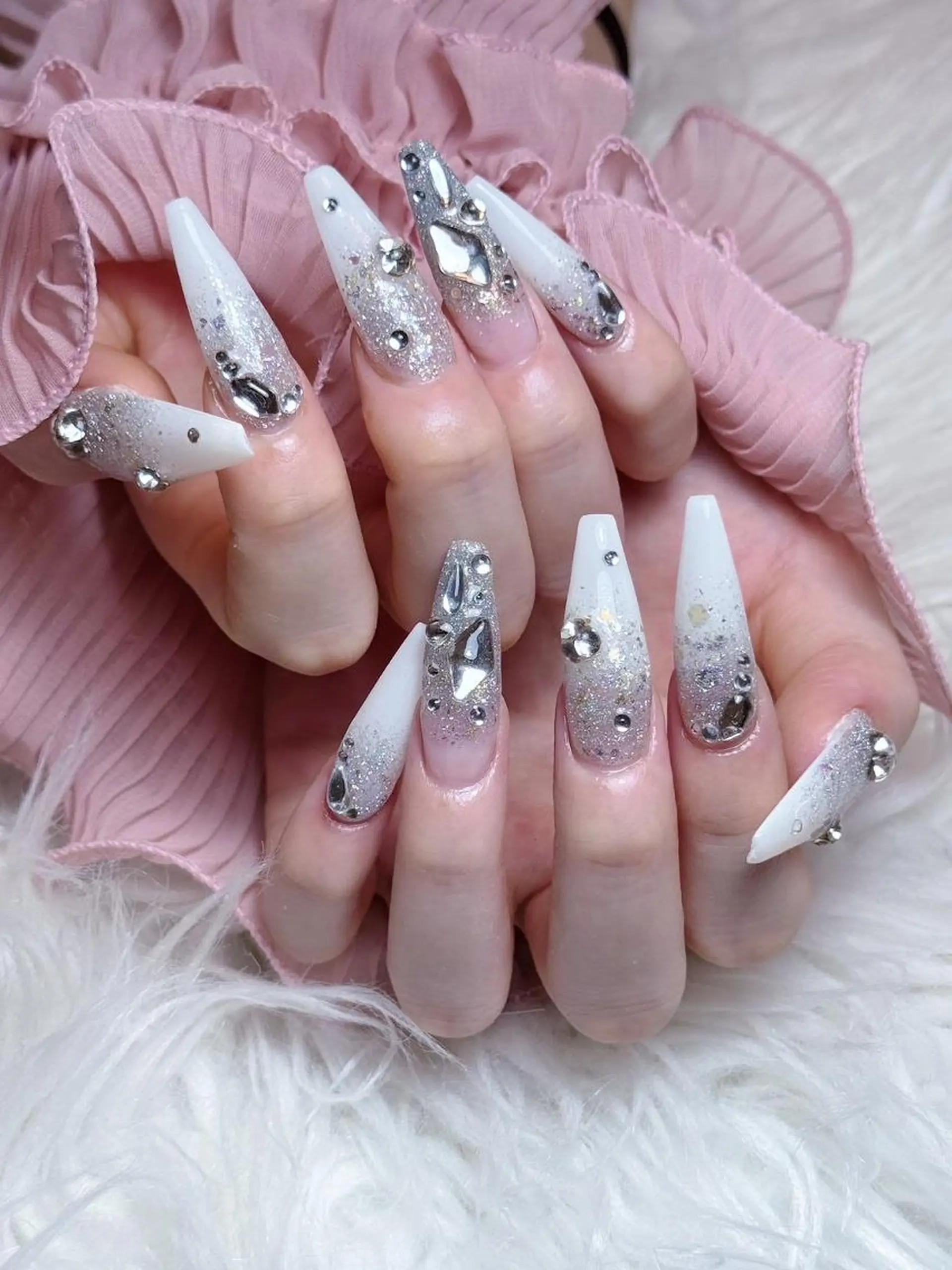 ネイル ハンドネイル 🩵Yun nail Salon 🩵のネイルデザイン