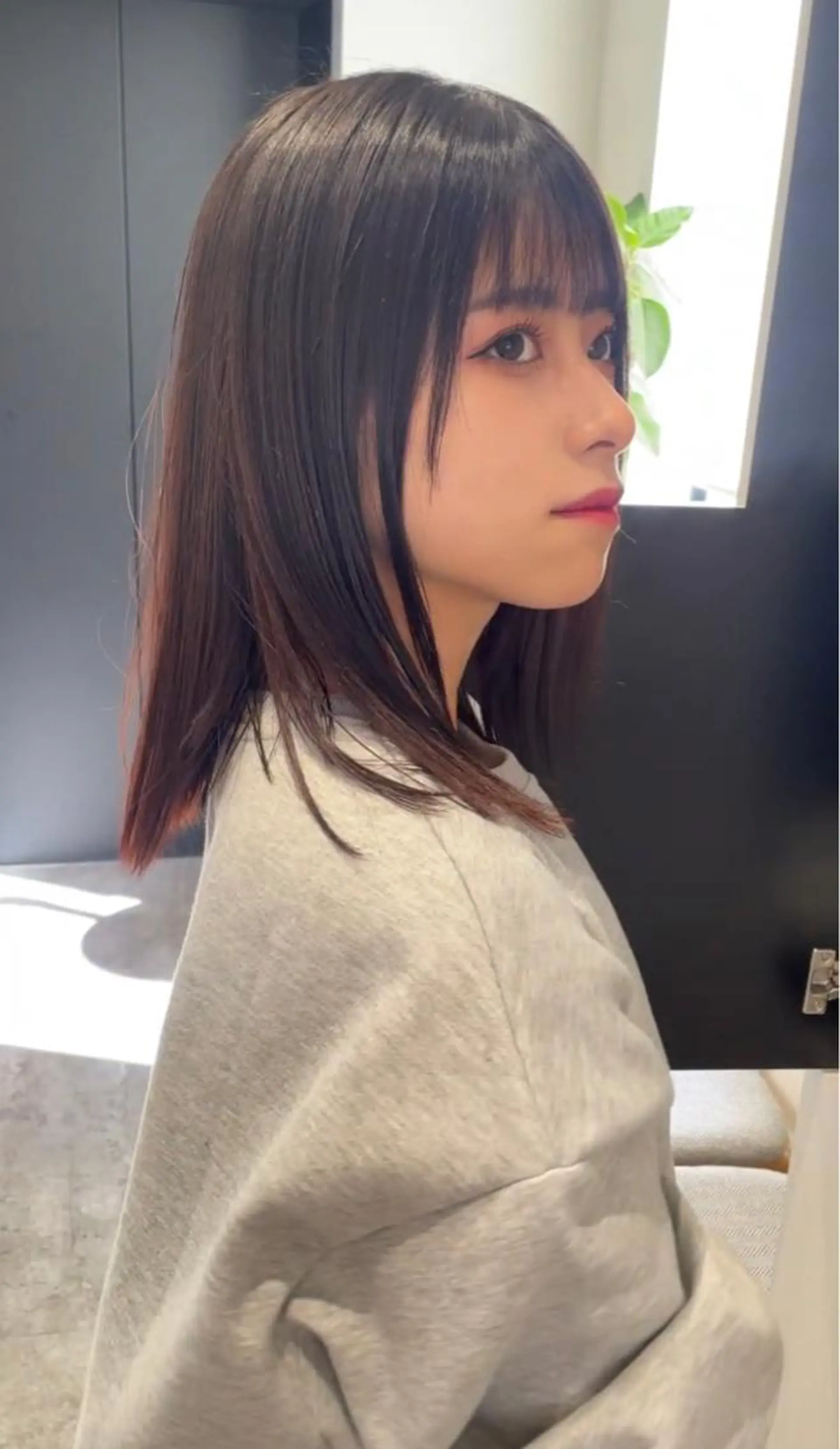 ミディアム 耳つぼ屋さん ‎🤍りりのヘアスタイル