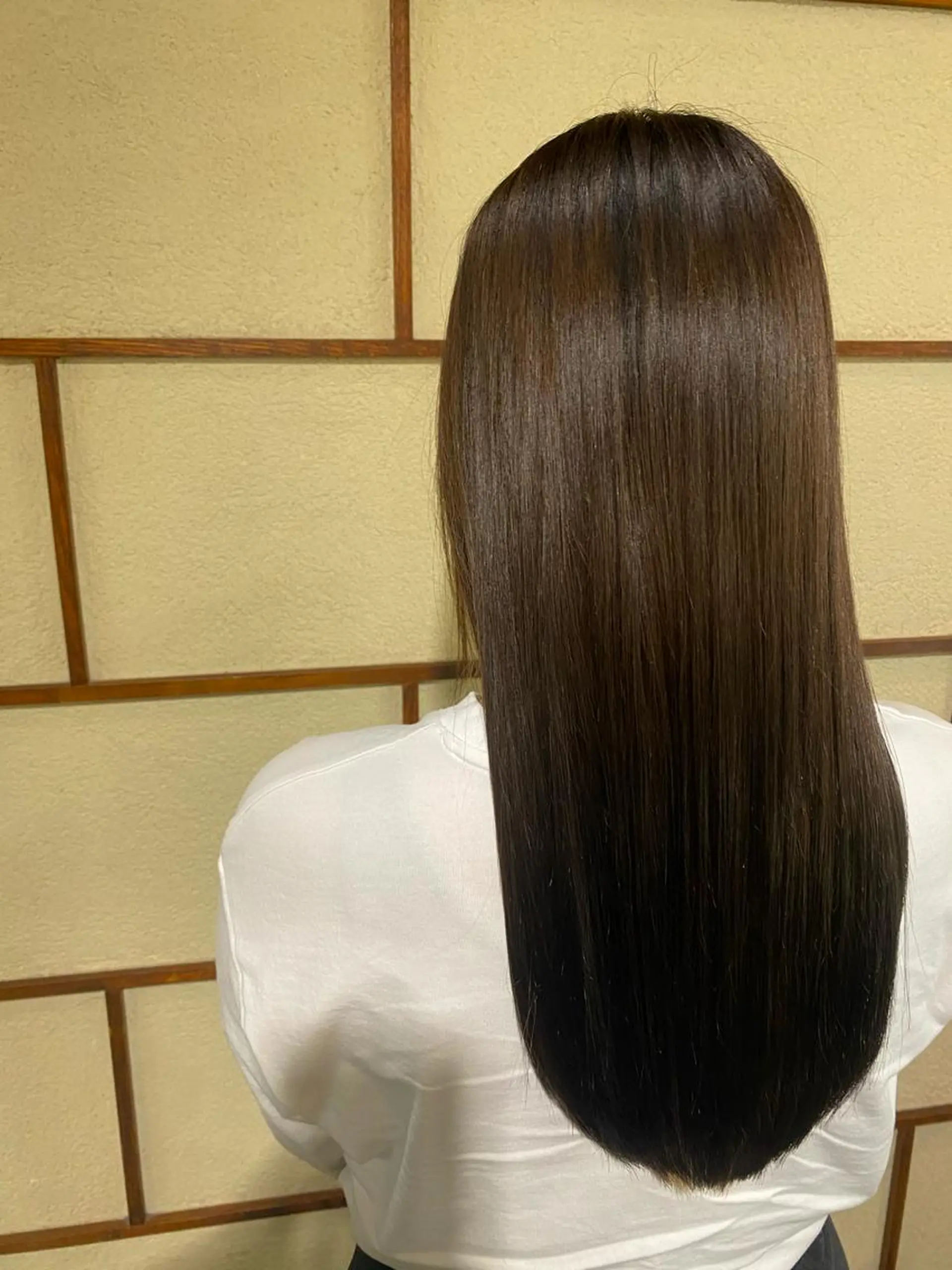 ロング 白井 雅美のヘアスタイル