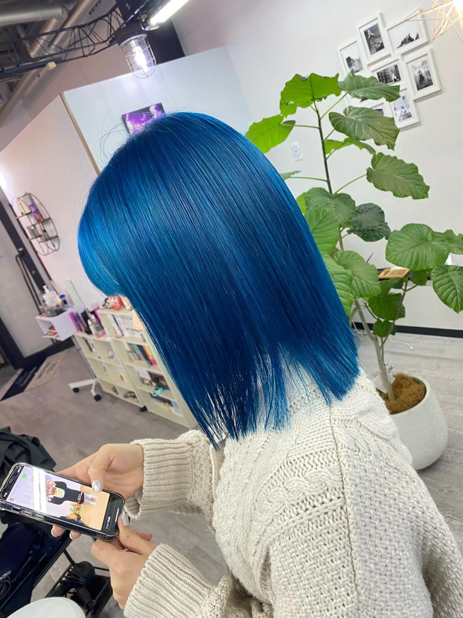 ミディアム カラー 名畑 裕貴のヘアスタイル