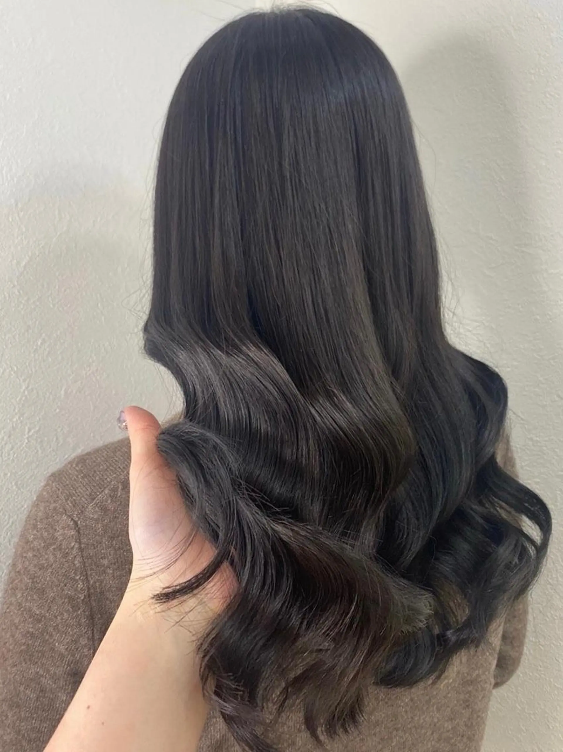 ロング カラー 遠藤沙也加 /レイヤーカットのヘアスタイル