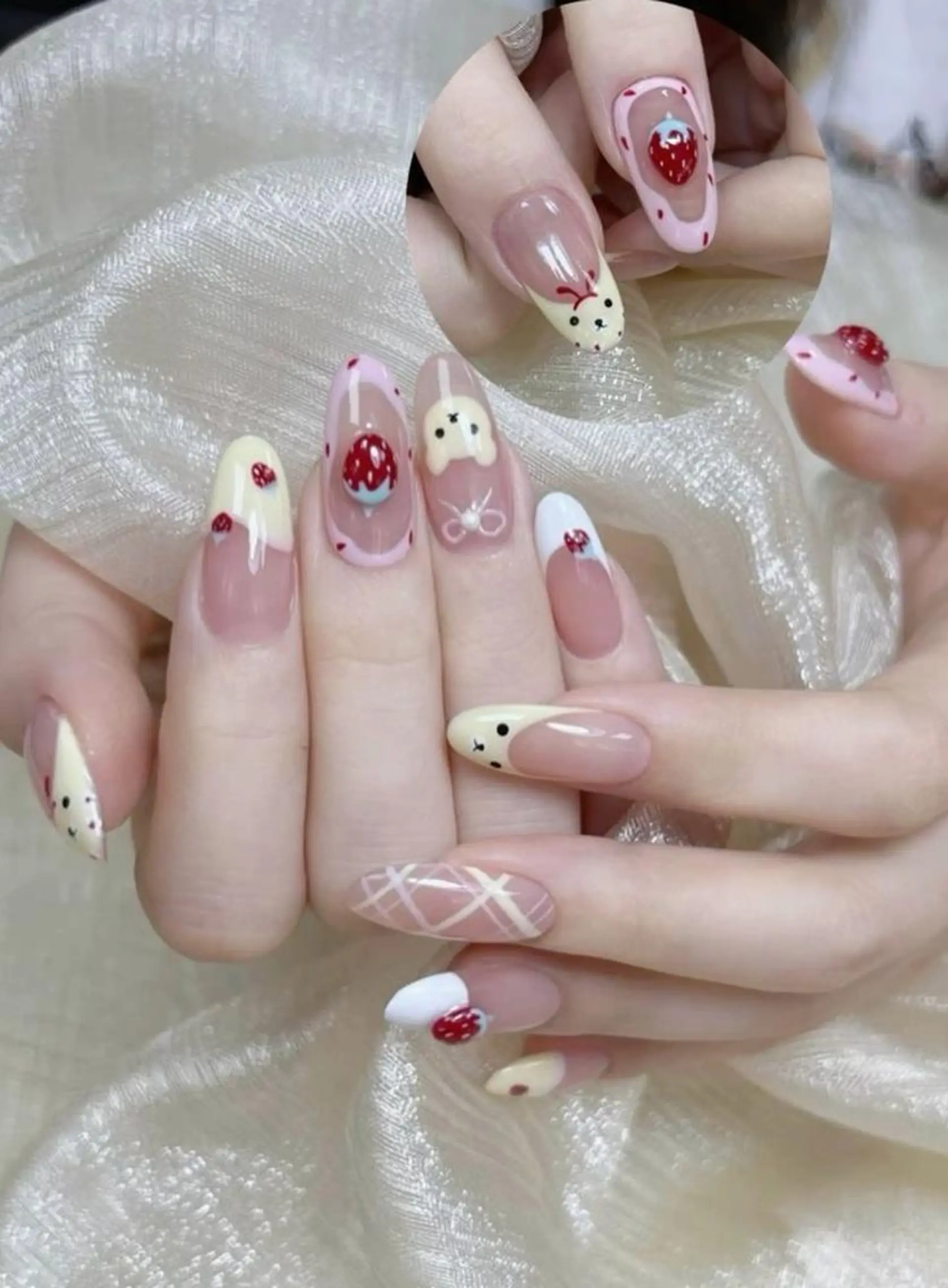 ネイル 長さ出し フレンチネイル グラデーション 卒業式 マグネットネイル ハンドネイル MIHANA YUKIのネイルデザイン