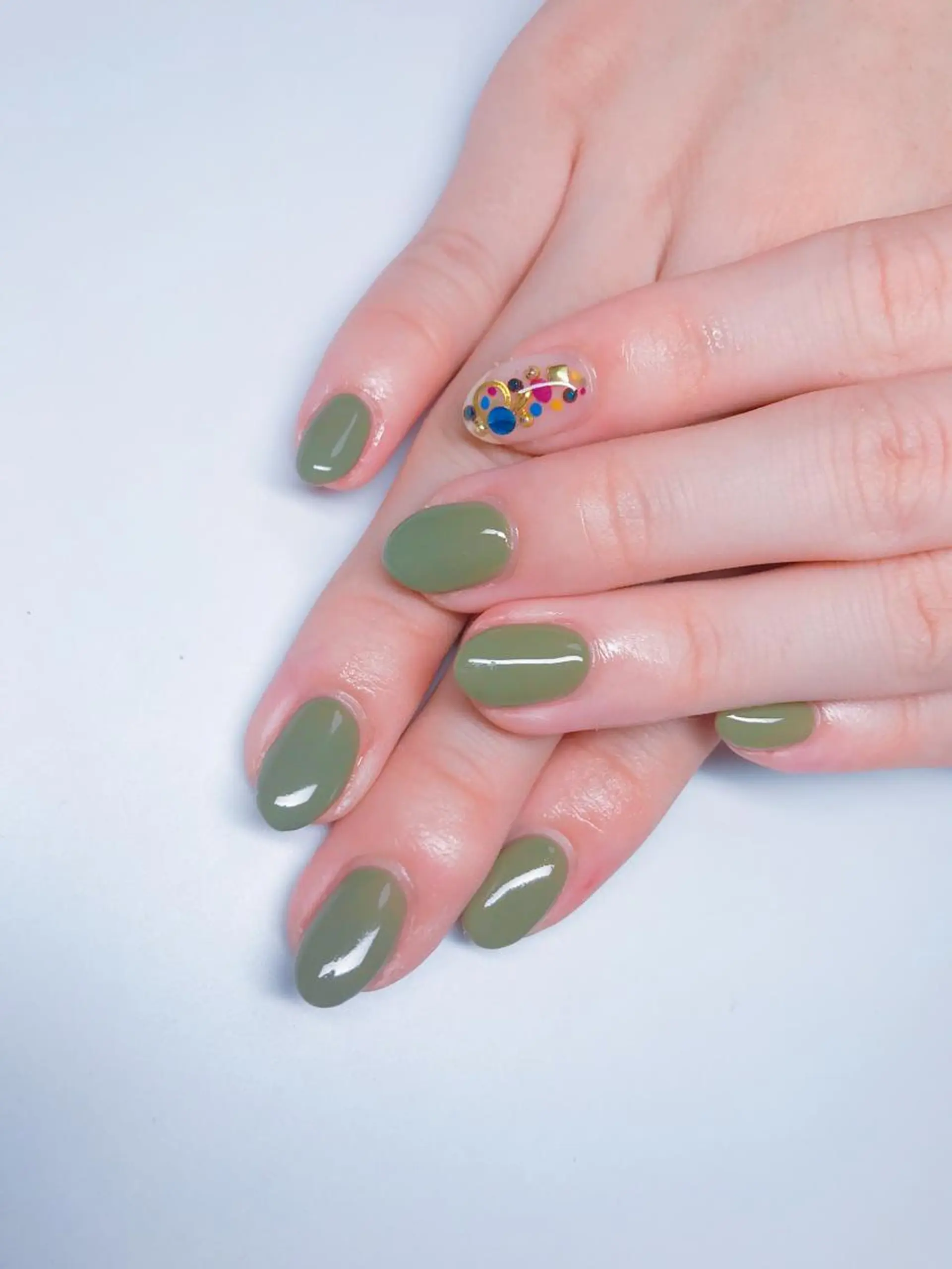 ネイル 【カメレオン】 上村 祥子のヘアスタイル