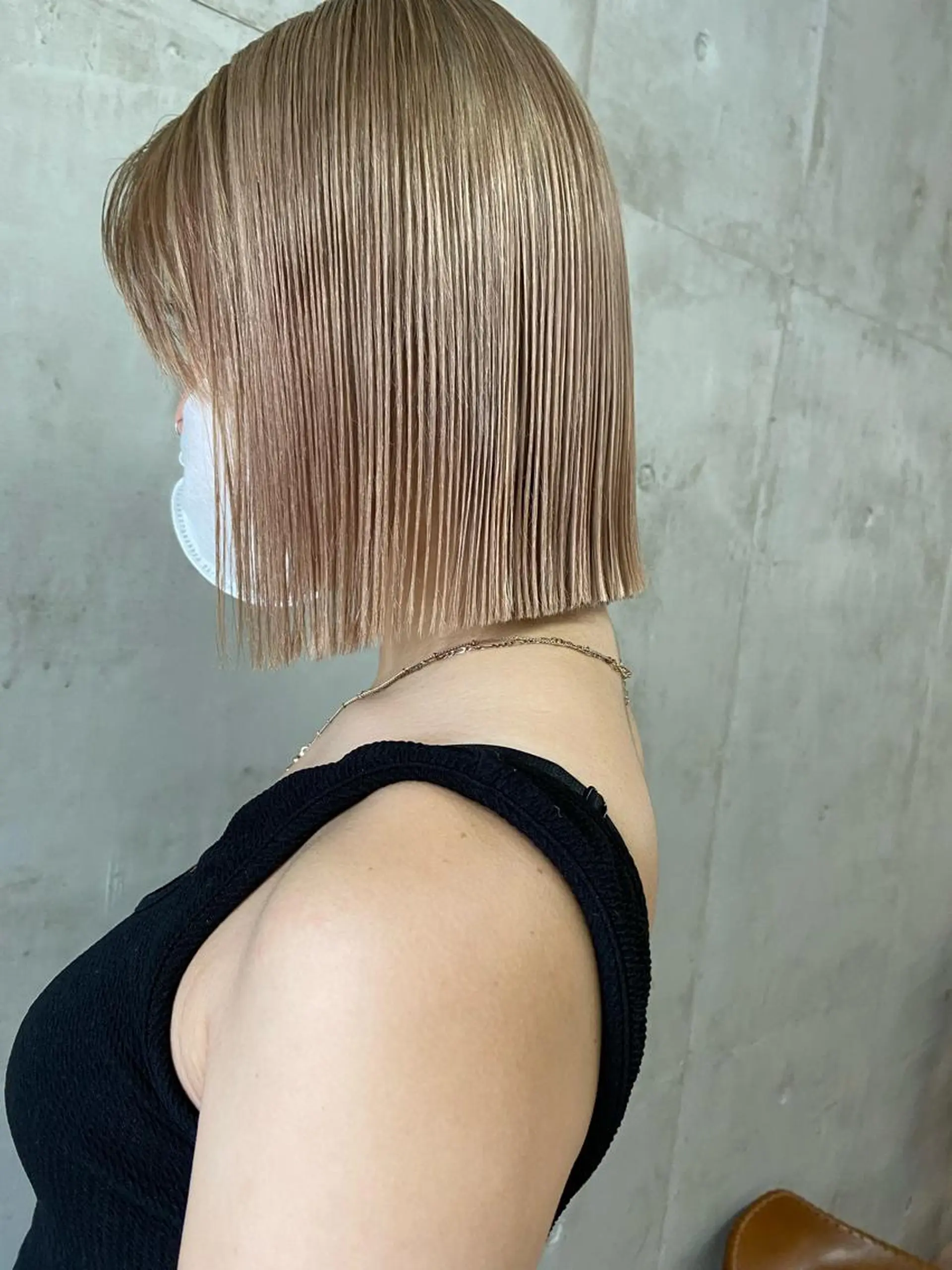 ミディアム カラー SALTWATER AYARIのヘアスタイル