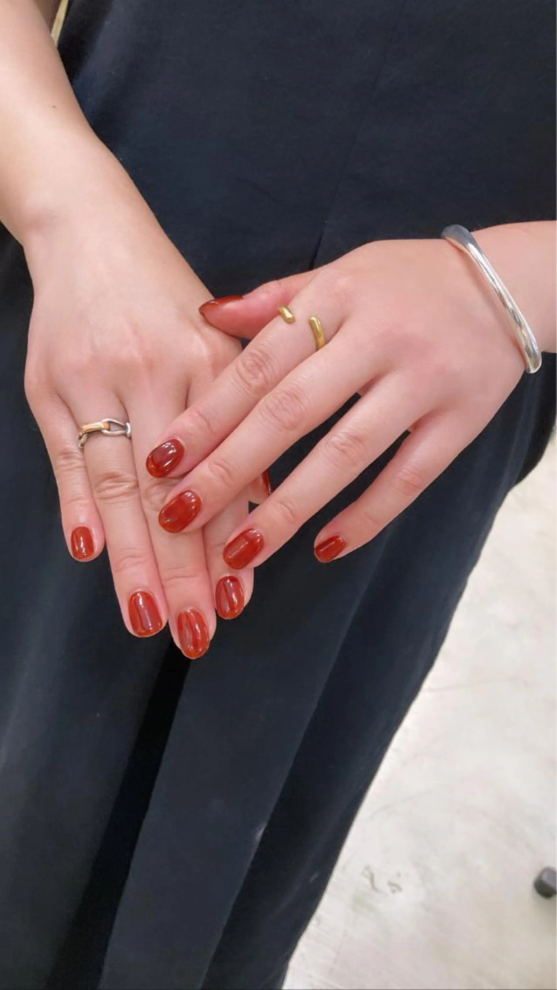 ネイル nailsalon hue所属・小山 羽奈のネイルデザイン