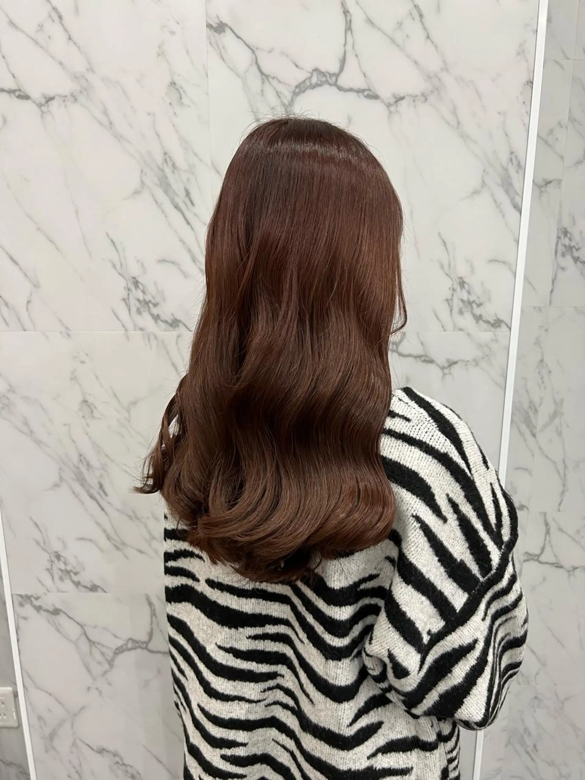 セミロング ヘアカラー PARIS hair salon所属・秋葉原　柏木絢汰 ✨当日予約okのヘアスタイル