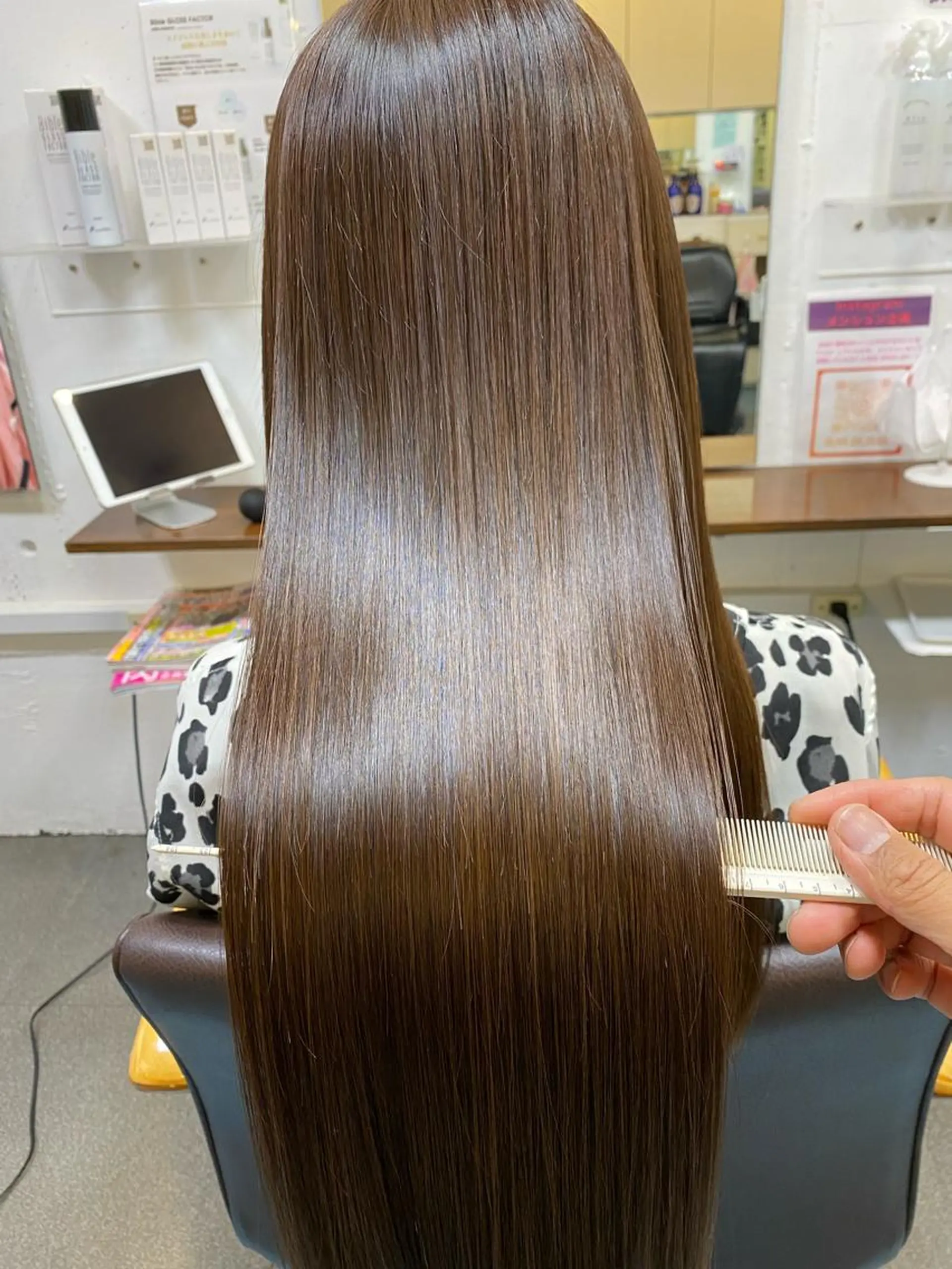 ロング カラー ブリーチ 髪質改善 トリートメント カット ヘアカラー トリートメント 【髪質改善】に特化 オリーブオイルクラブのヘアスタイル