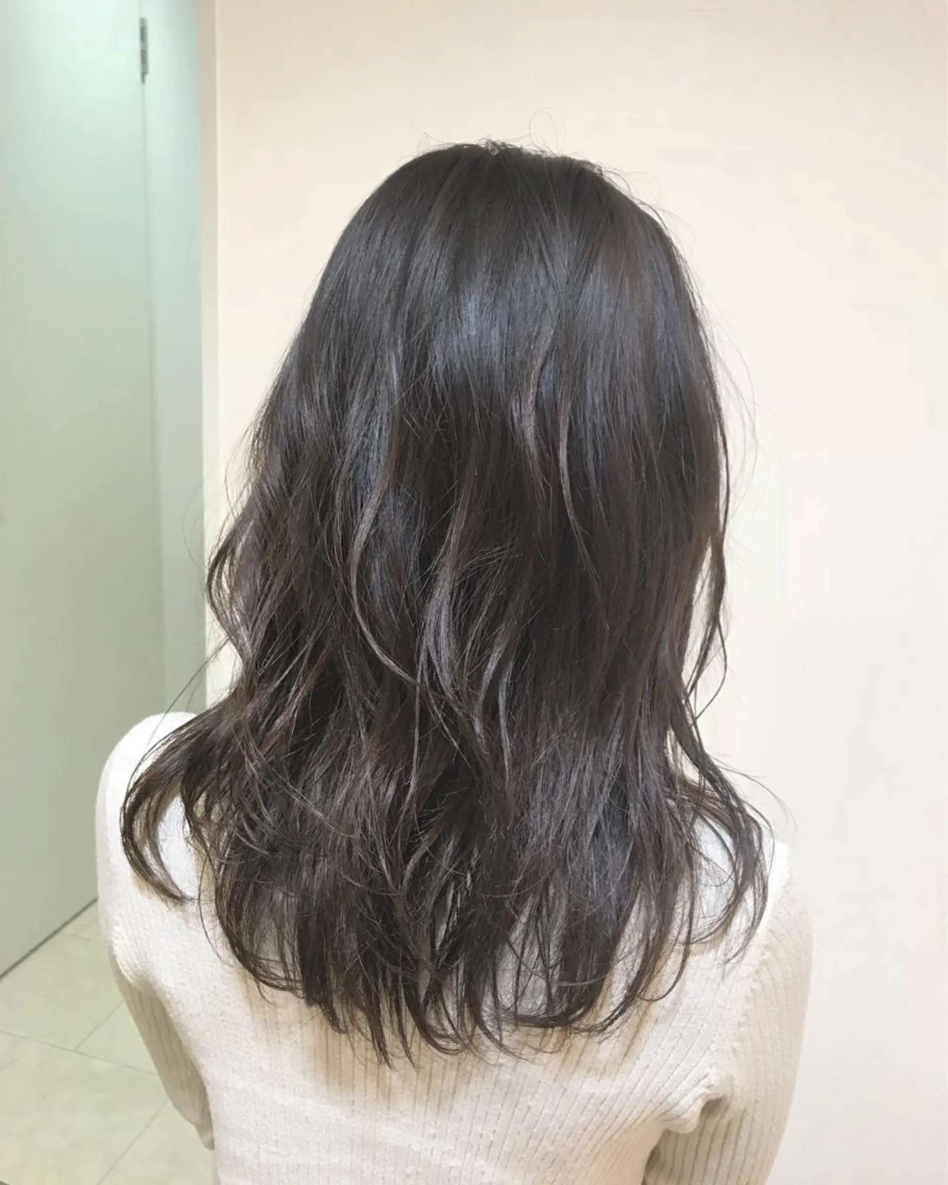ミディアム カラー グラデーションカラー ヘアカラー トリートメント chiyo yasuのヘアスタイル