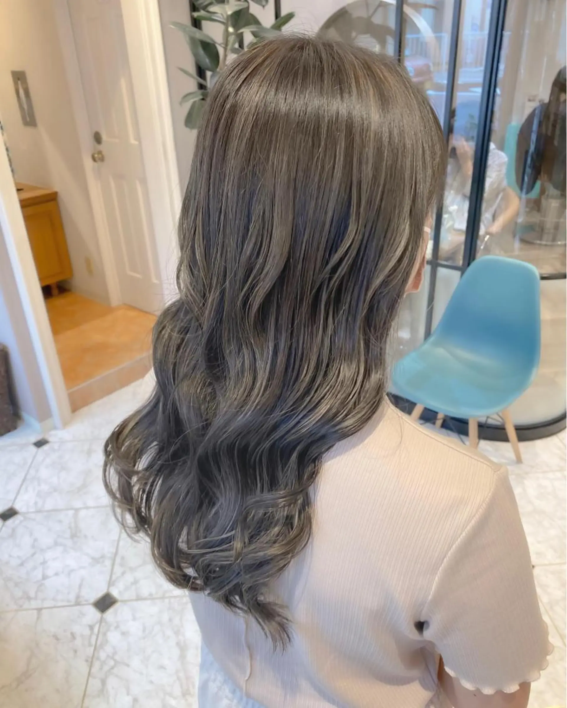 セミロング カラー パーマ ヘアアレンジ 🇰🇷韓国レイヤー 錦糸町【北山謙三】のヘアスタイル