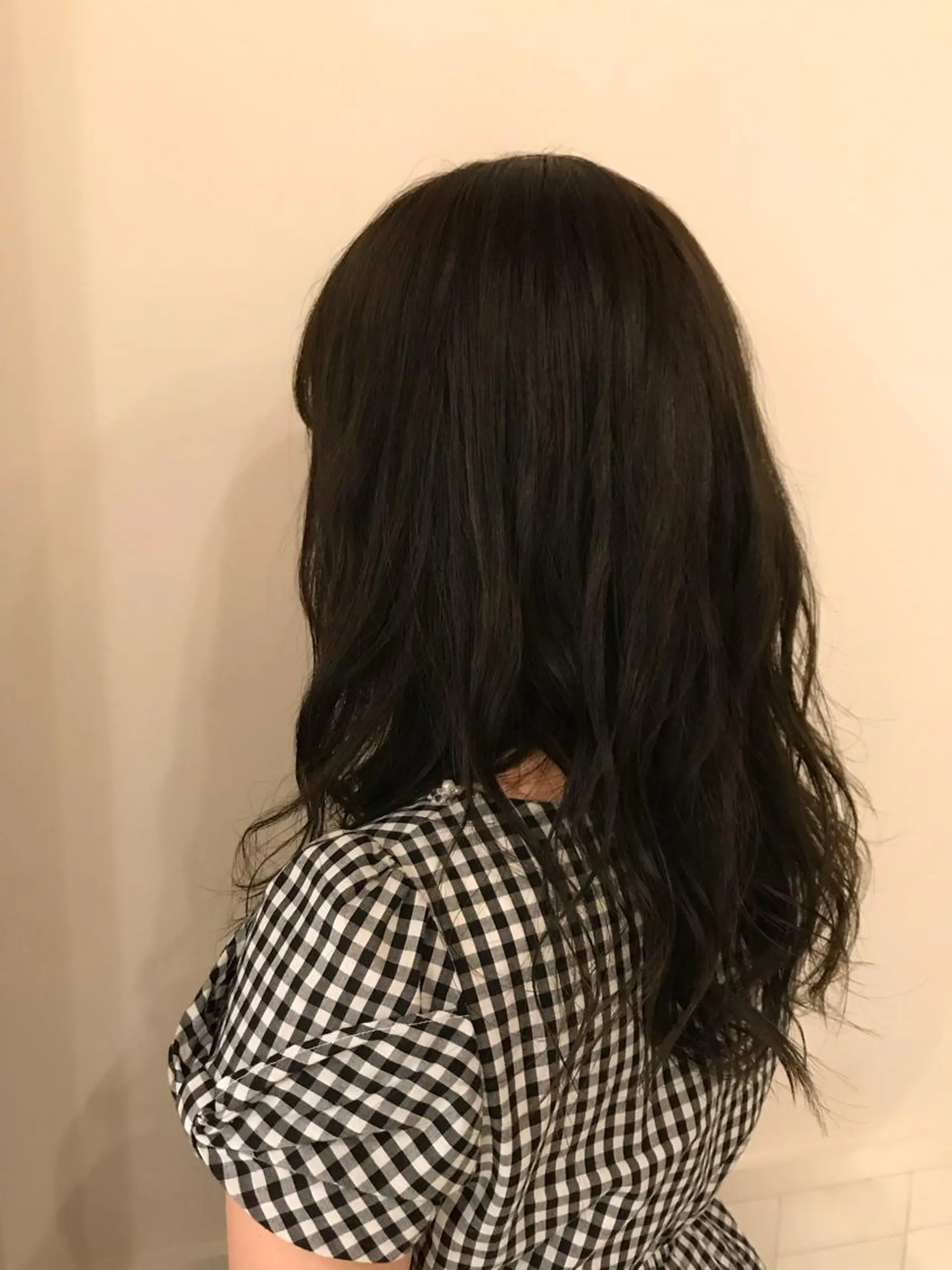 セミロング カラー 切りっぱなしボブ ソノキユウカのヘアスタイル