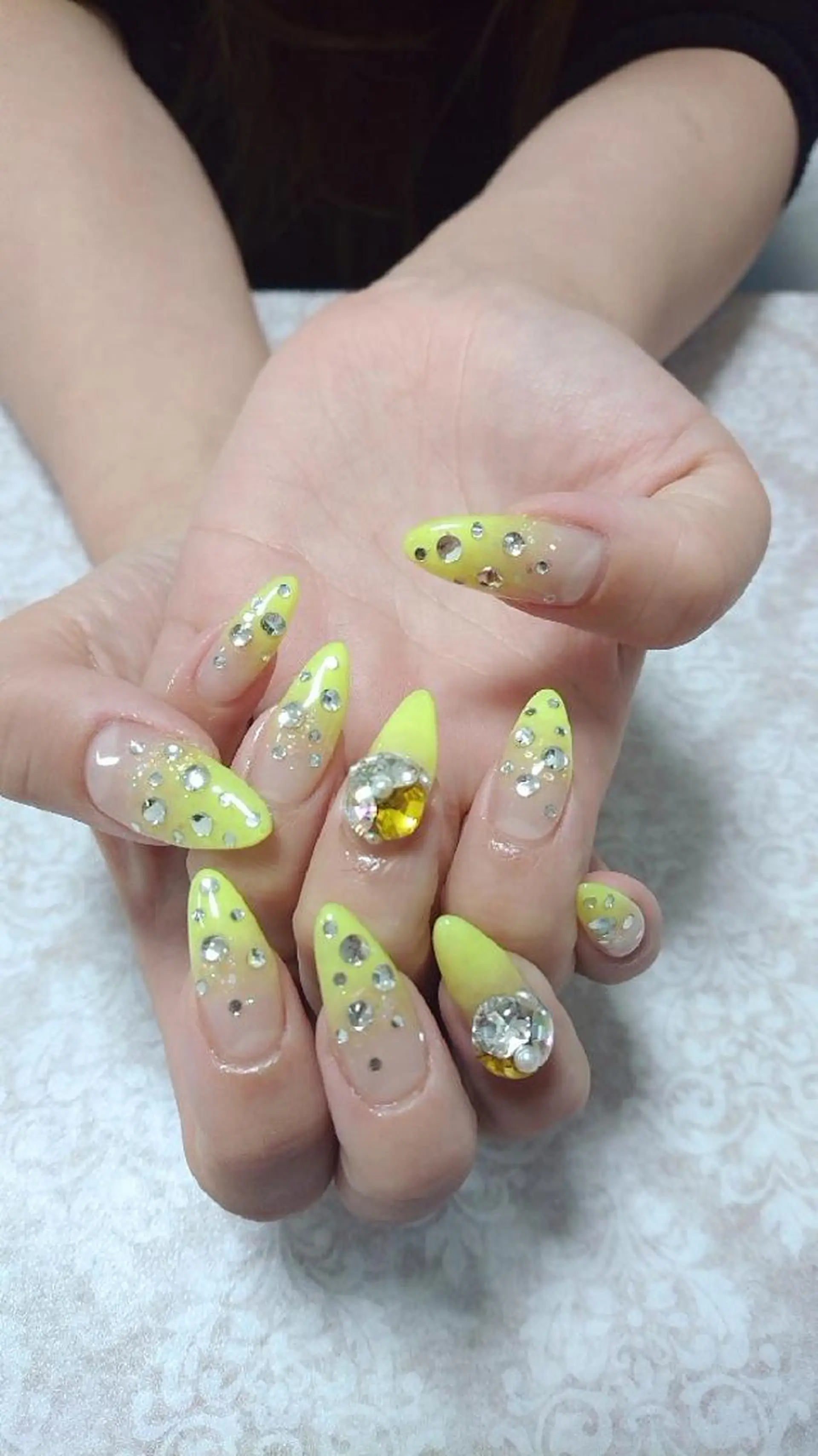 ネイル キラキラネイル JEWEL nailのネイルデザイン