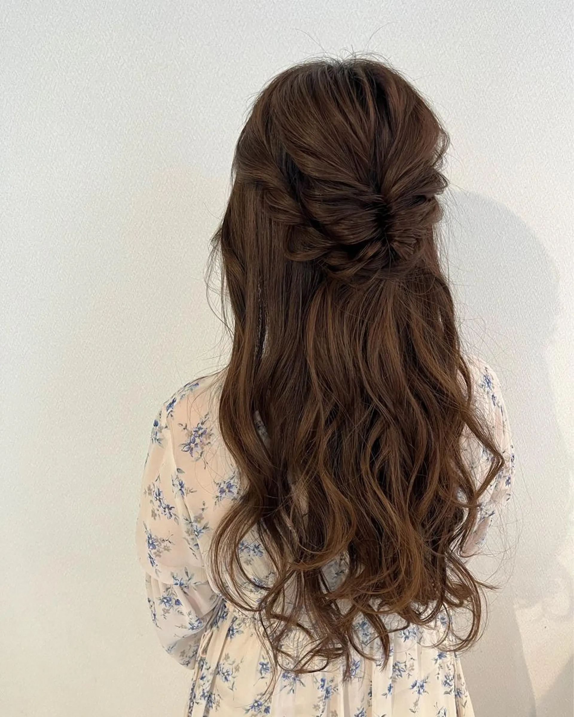 ロング ヘアアレンジ ハーフアップ tomida yukiのマツエク・マツパデザイン