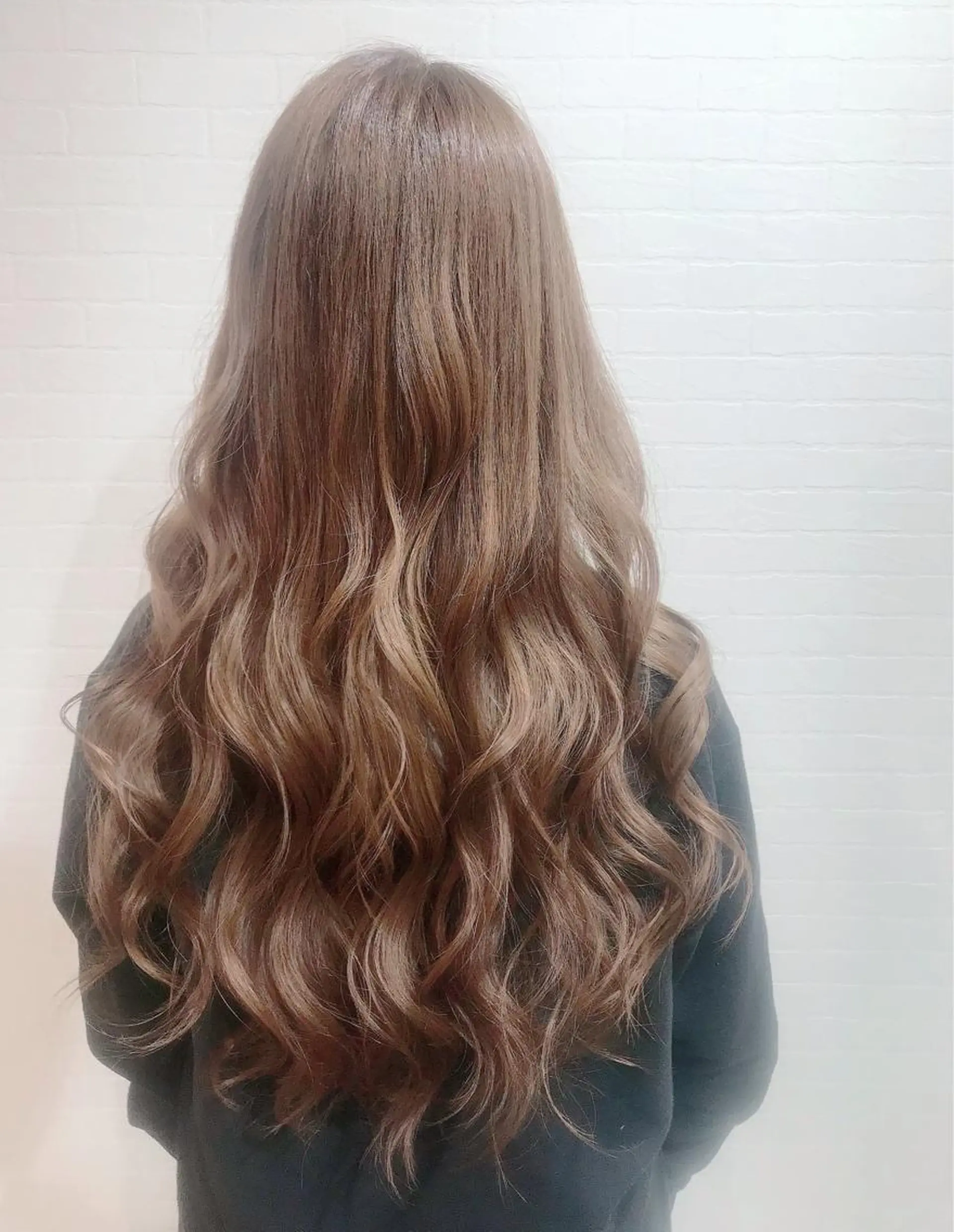 ロング カラー イエローカラー GRANLUSSO 〜グランルッソ駅前店所属・木口 嘉美のヘアスタイル
