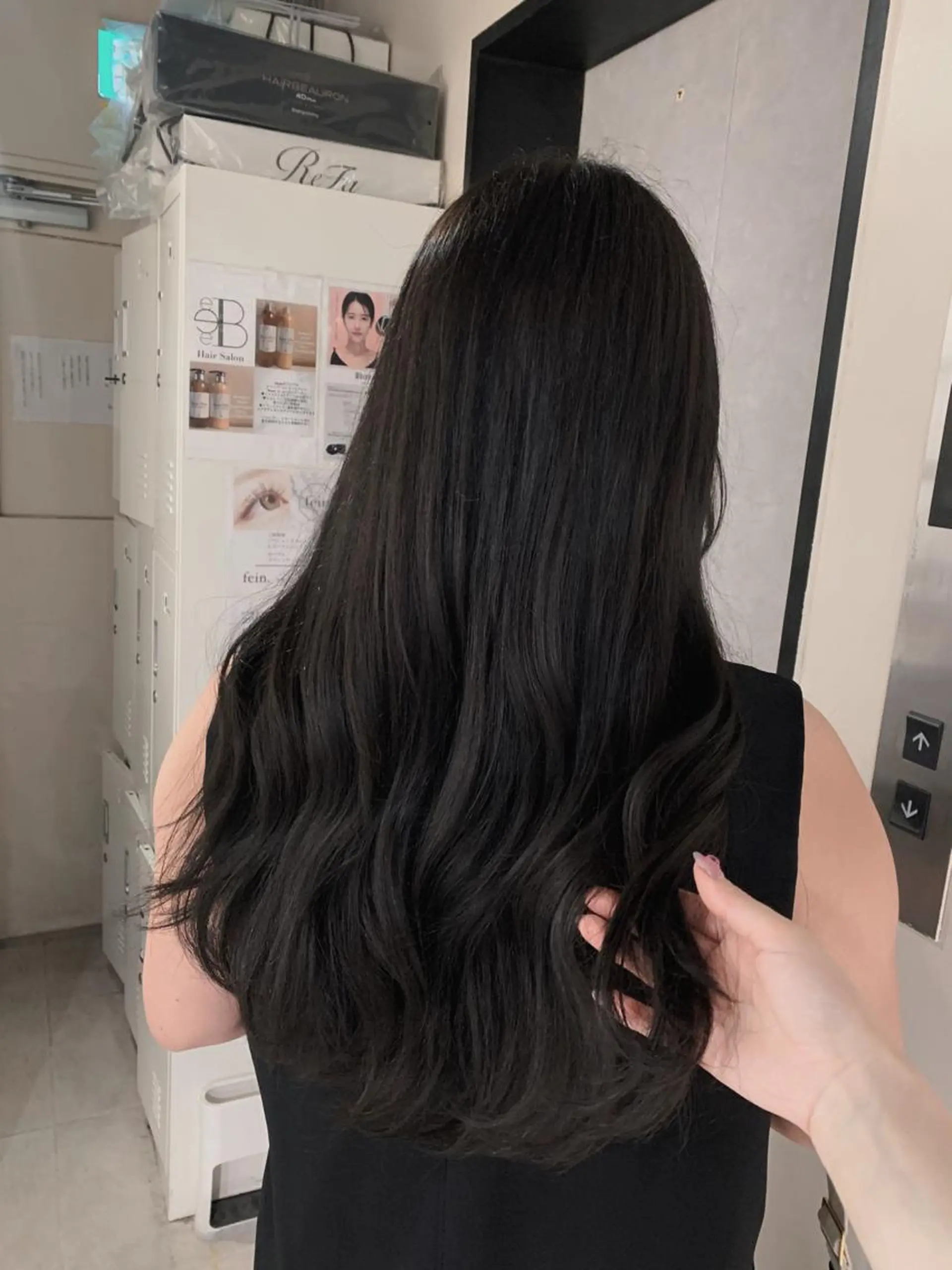 ロング カラー アッシュ ヘアカラー トリートメント 🩷Sakura🎀 ブリーチモデル募集のヘアスタイル