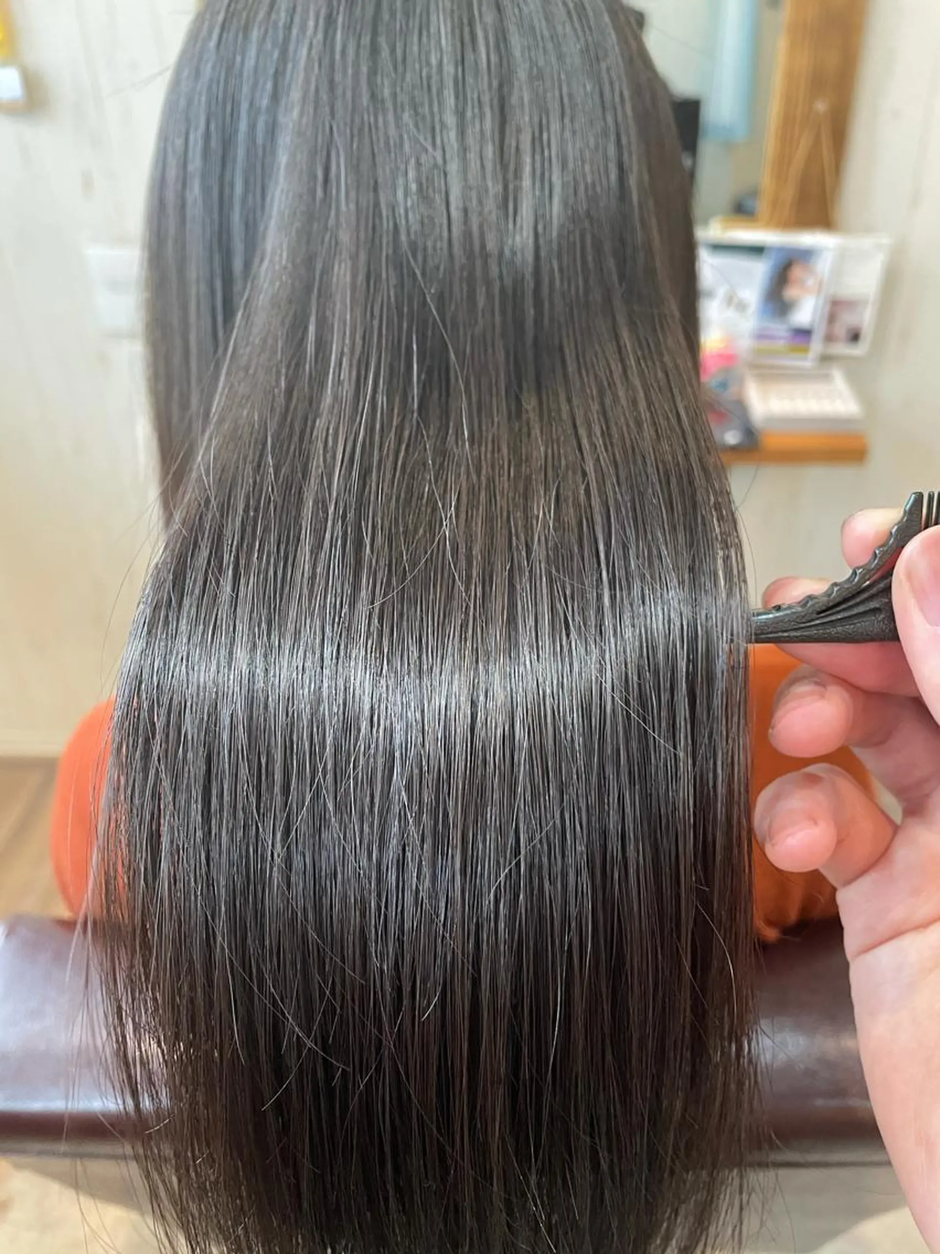 ロング カラー カット ヘアカラー 縮毛矯正 小阪 将司のヘアスタイル