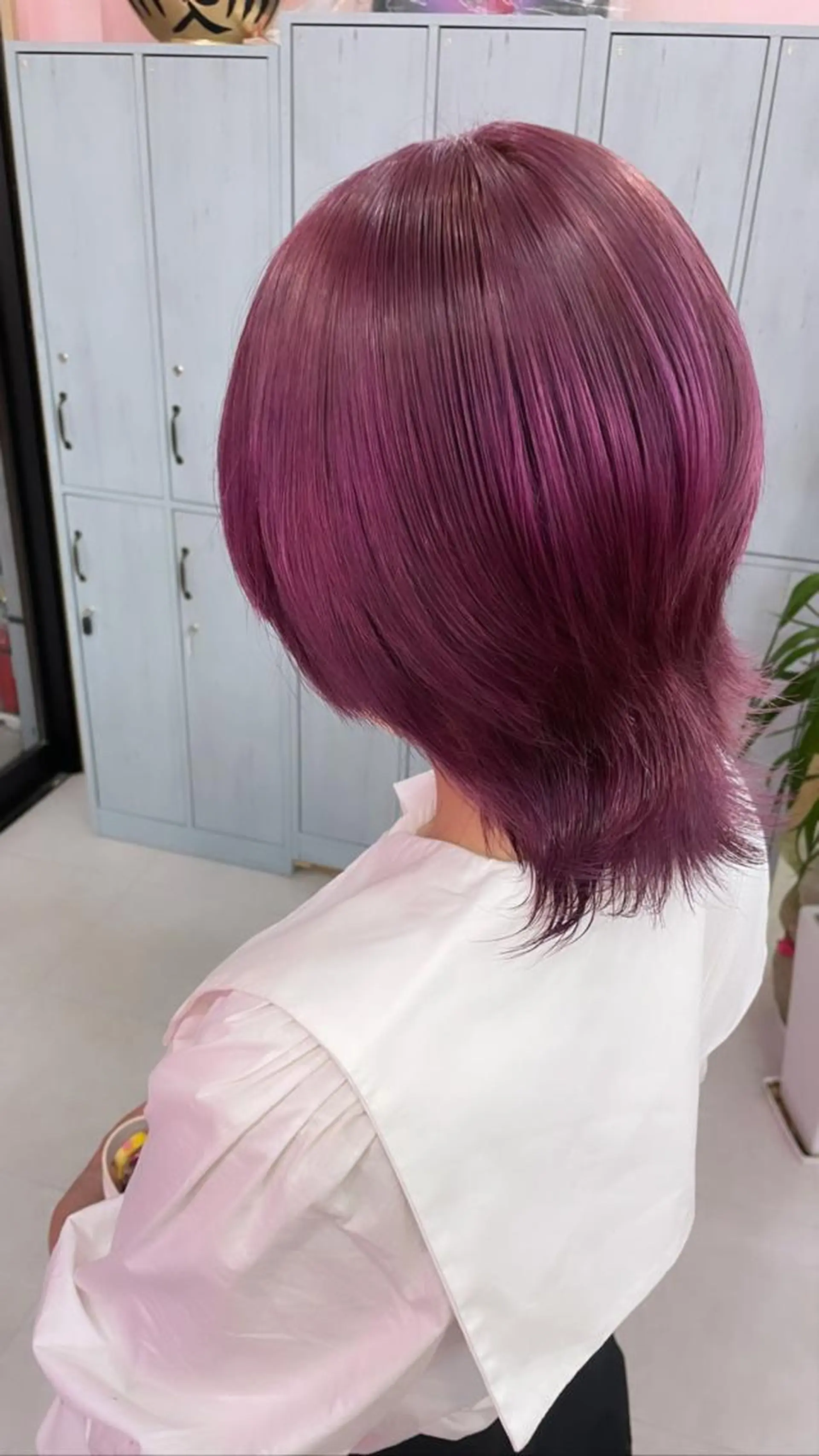 ミディアム カラー アッシュ アッシュグレー アッシュグレージュ バレイヤージュ ミストバング ヘアカラー トリートメント 🌈ブリーチ特化🌈 MANATOのヘアスタイル