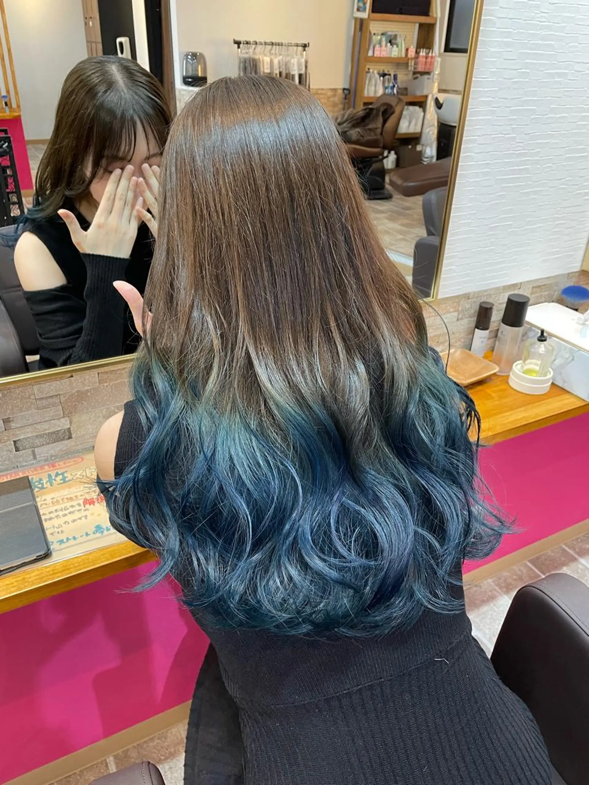 ロング カラー ブルーカラー ブラウンカラー オリーブブラウン ヘアカラー トリートメント STAR RIVER所属・YUI/ ブリーチカラー🌷のヘアスタイル
