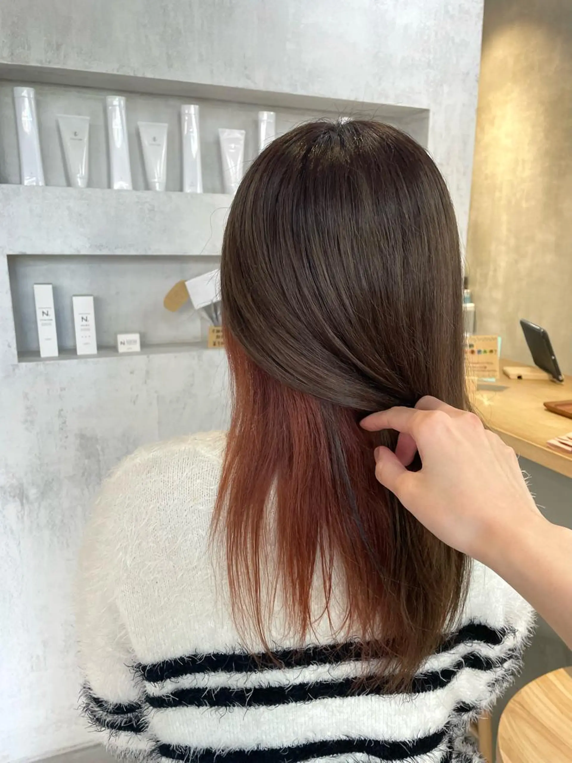 ロング カラー 濱野 玲奈のヘアスタイル
