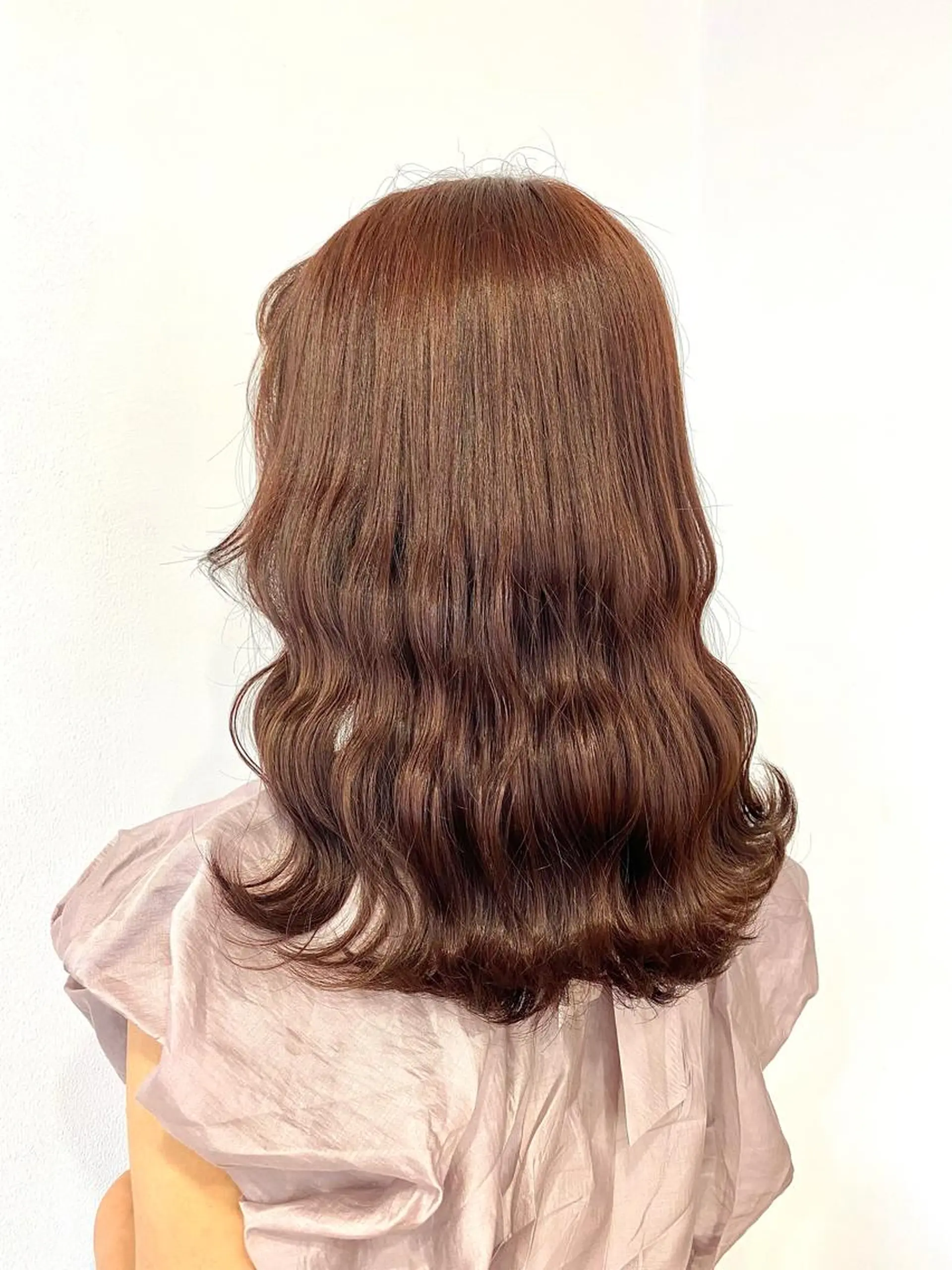 セミロング カラー ブラウンカラー ピンクカラー ピンクブラウン ヘアカラー トリートメント 💫お呼ばれヘア💫 髪質改善✨トモエ市川のヘアスタイル