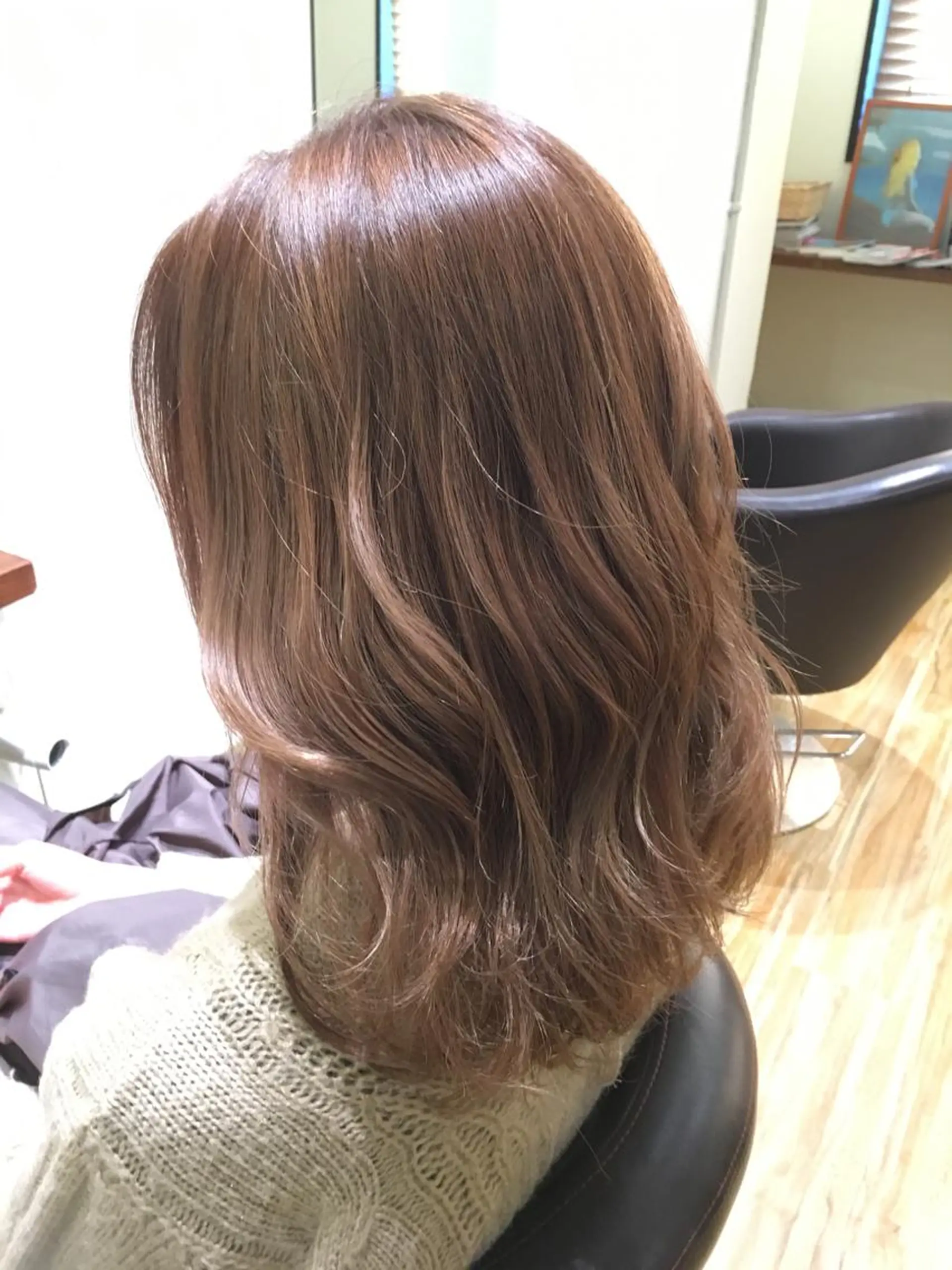 セミロング カラー ベージュカラー 透明感カラー ハイライトカラー ハイライト トリートメント 仁 ジンのヘアスタイル
