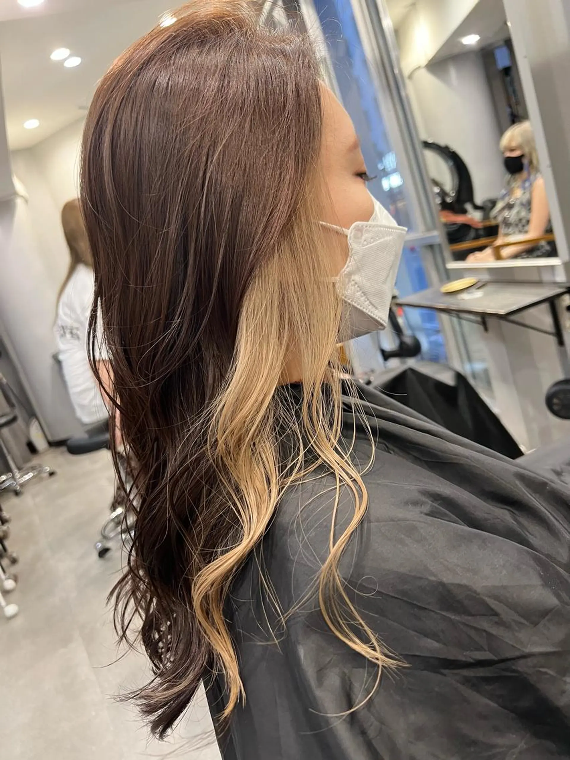 カラー ベージュカラー インナーカラー ホワイトベージュ カット ヘアカラー トリートメント 寺嶋 貴大のヘアスタイル