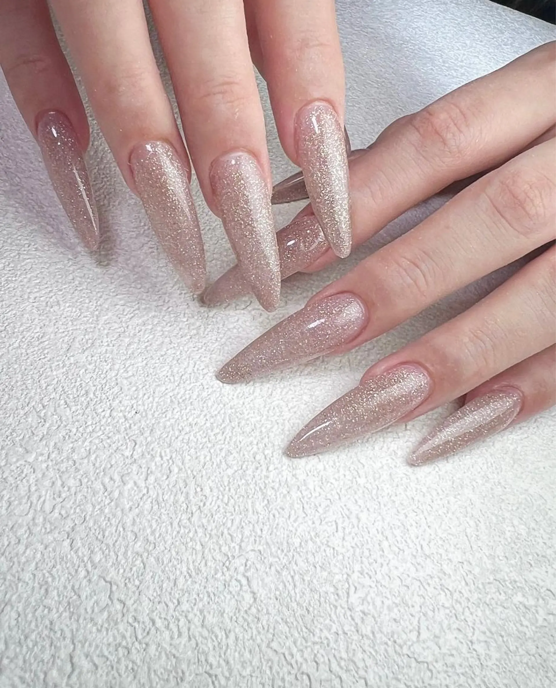ネイル ロングネイル スカルプネイル 春ネイル ハンドネイル ✾ NailRoom Latina🌻💓のネイルデザイン