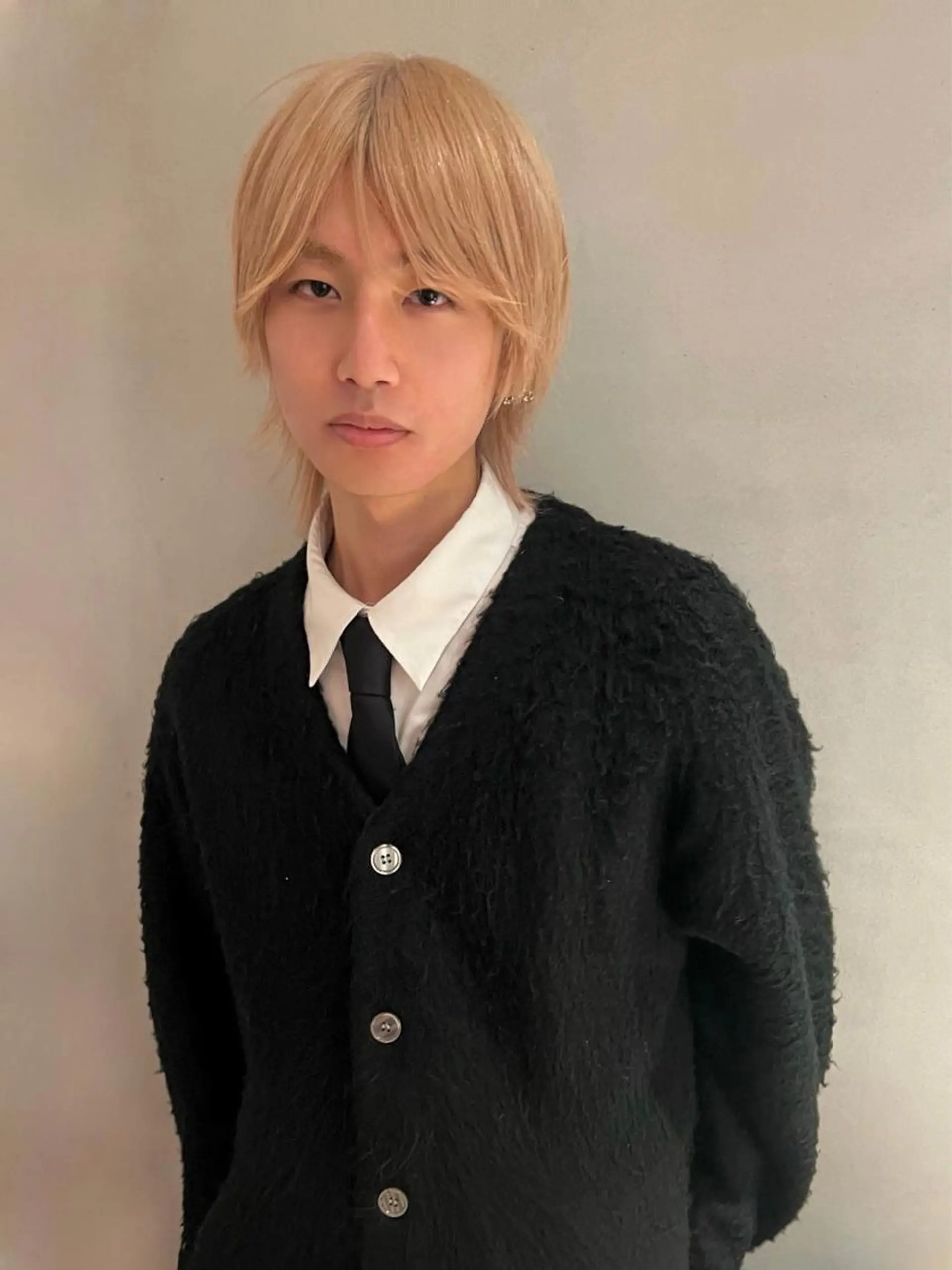 ショート ミルクティーベージュ outaのヘアスタイル