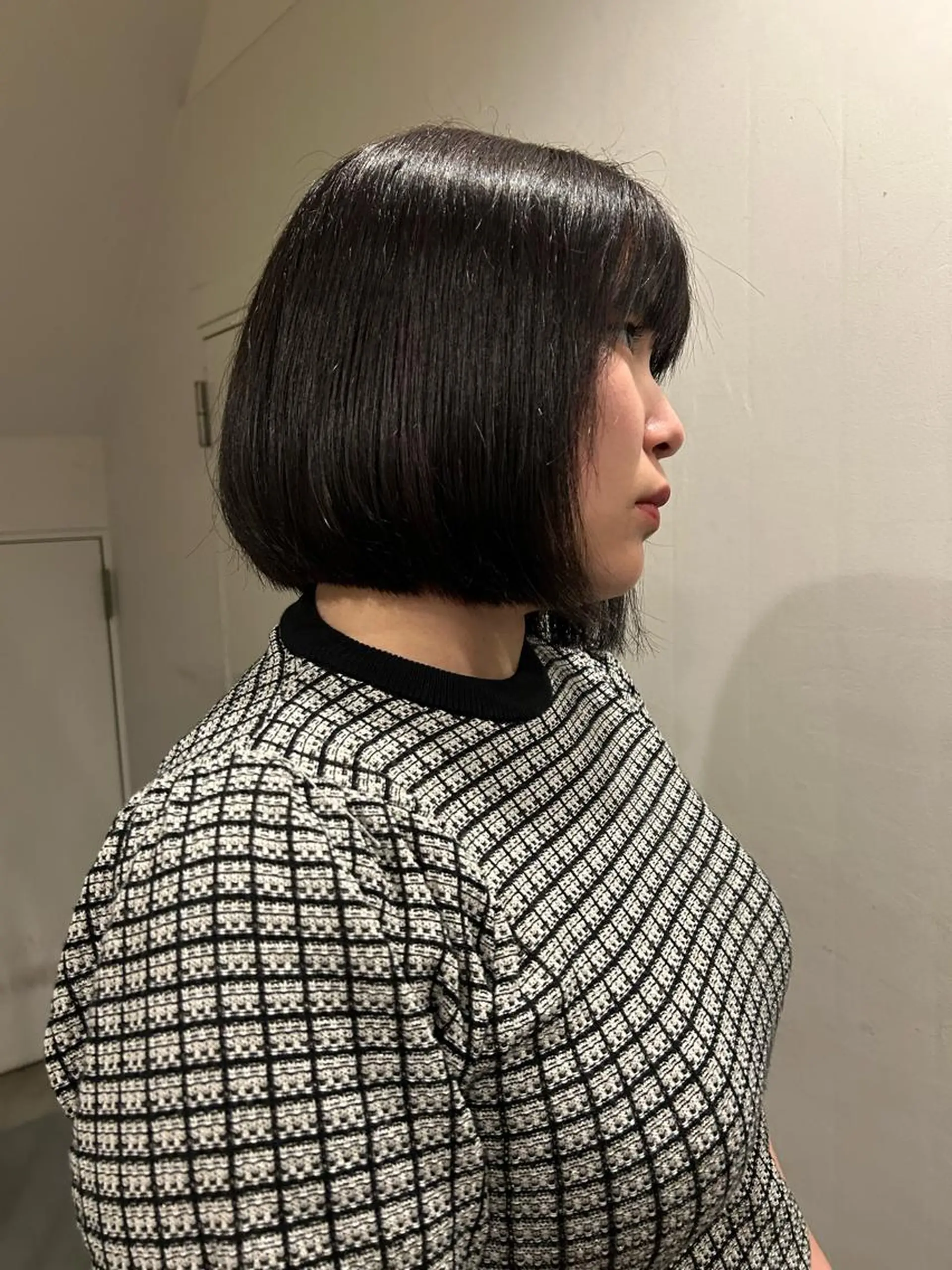 ショート ボブ hen所属・心斎橋/レイヤー/ ブリーチ/モエのヘアスタイル