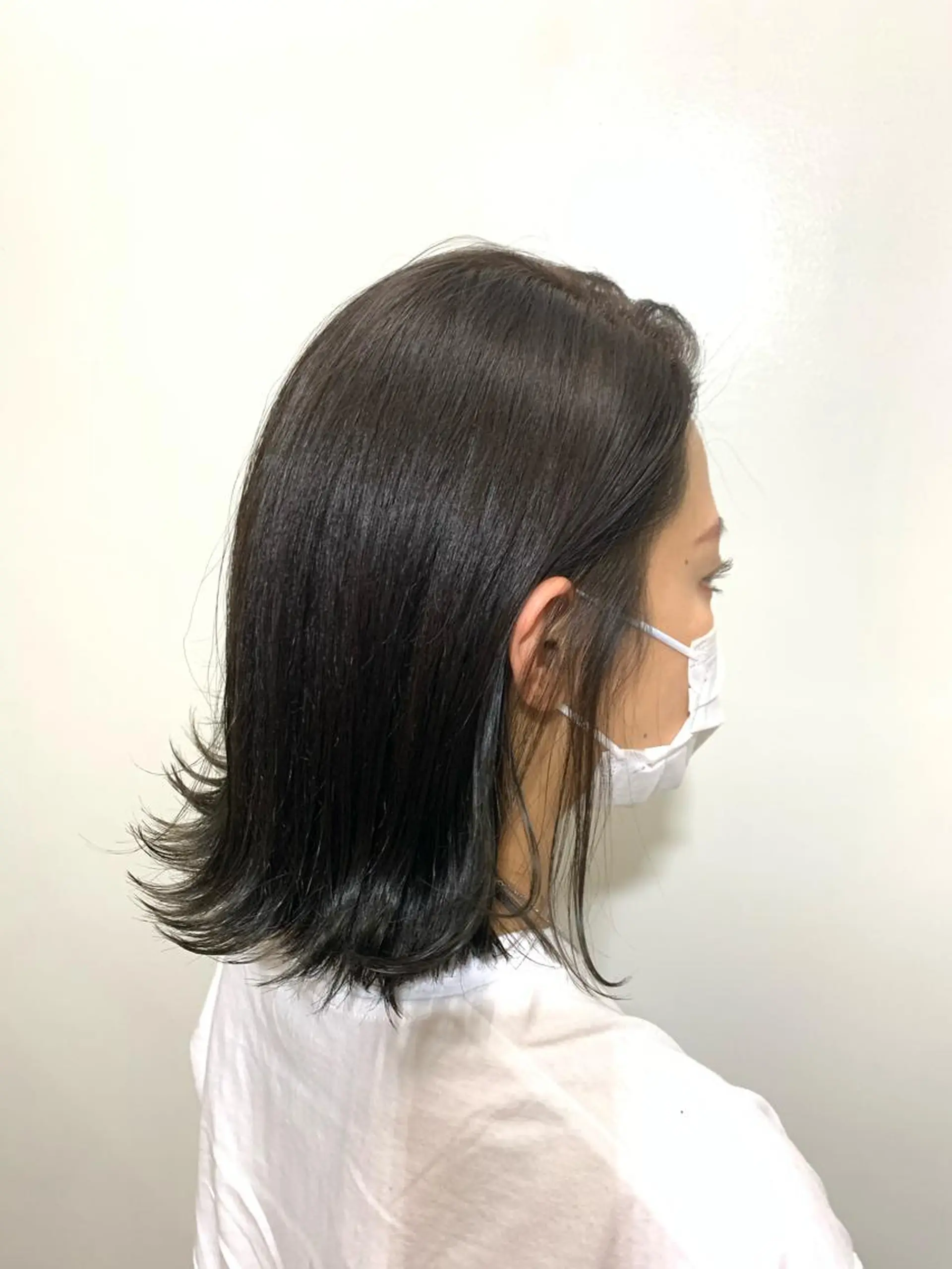 ミディアム 髪質改善 外ハネヘア カット パーマ 縮毛矯正 トリートメント ヘッドスパ ヘアセット 山口 竣也のヘアスタイル