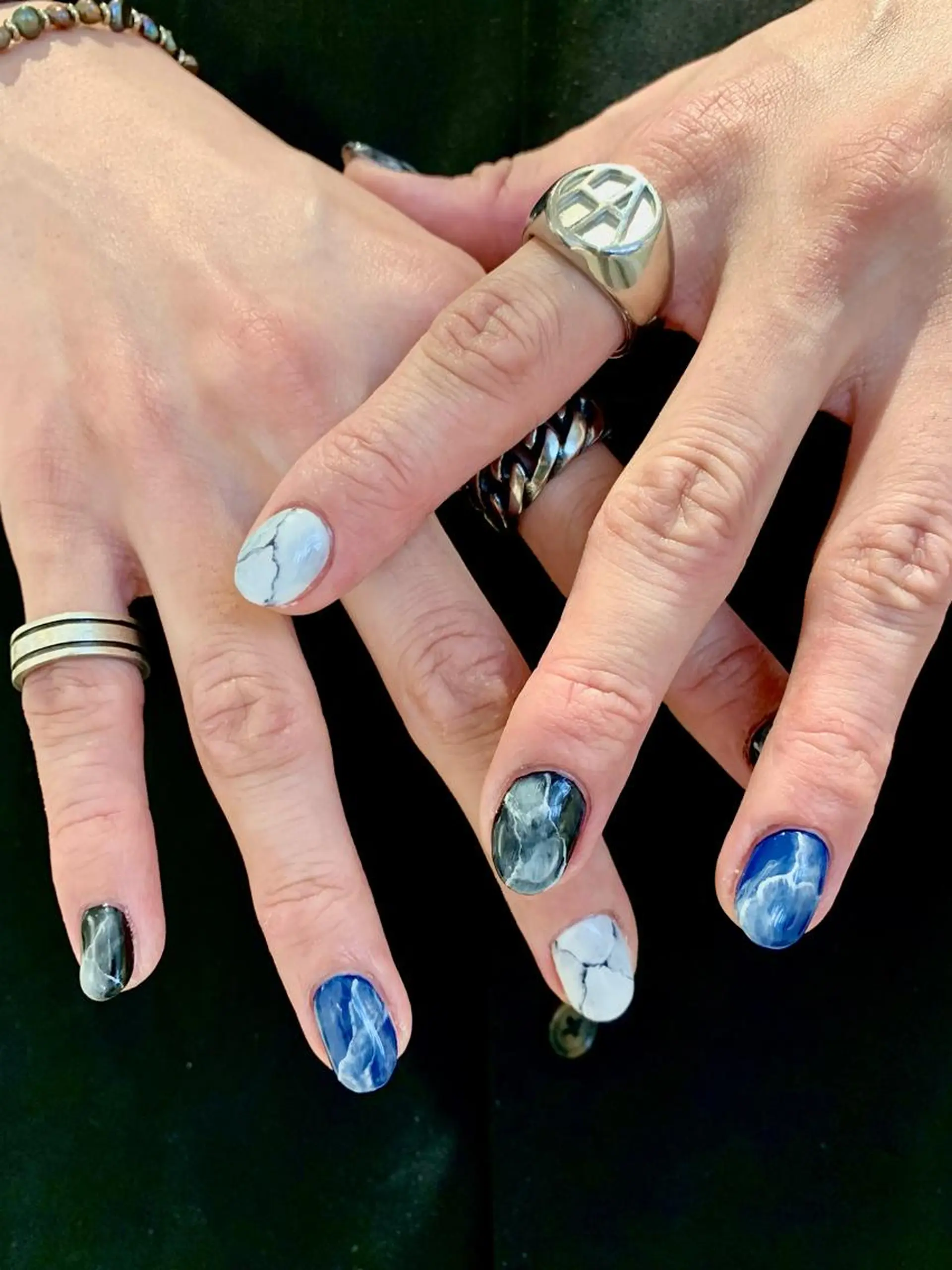 メンズ ネイル 大理石ネイル(マーブル) メンズネイル Kureha/ネイル トレンドヘアのヘアスタイル