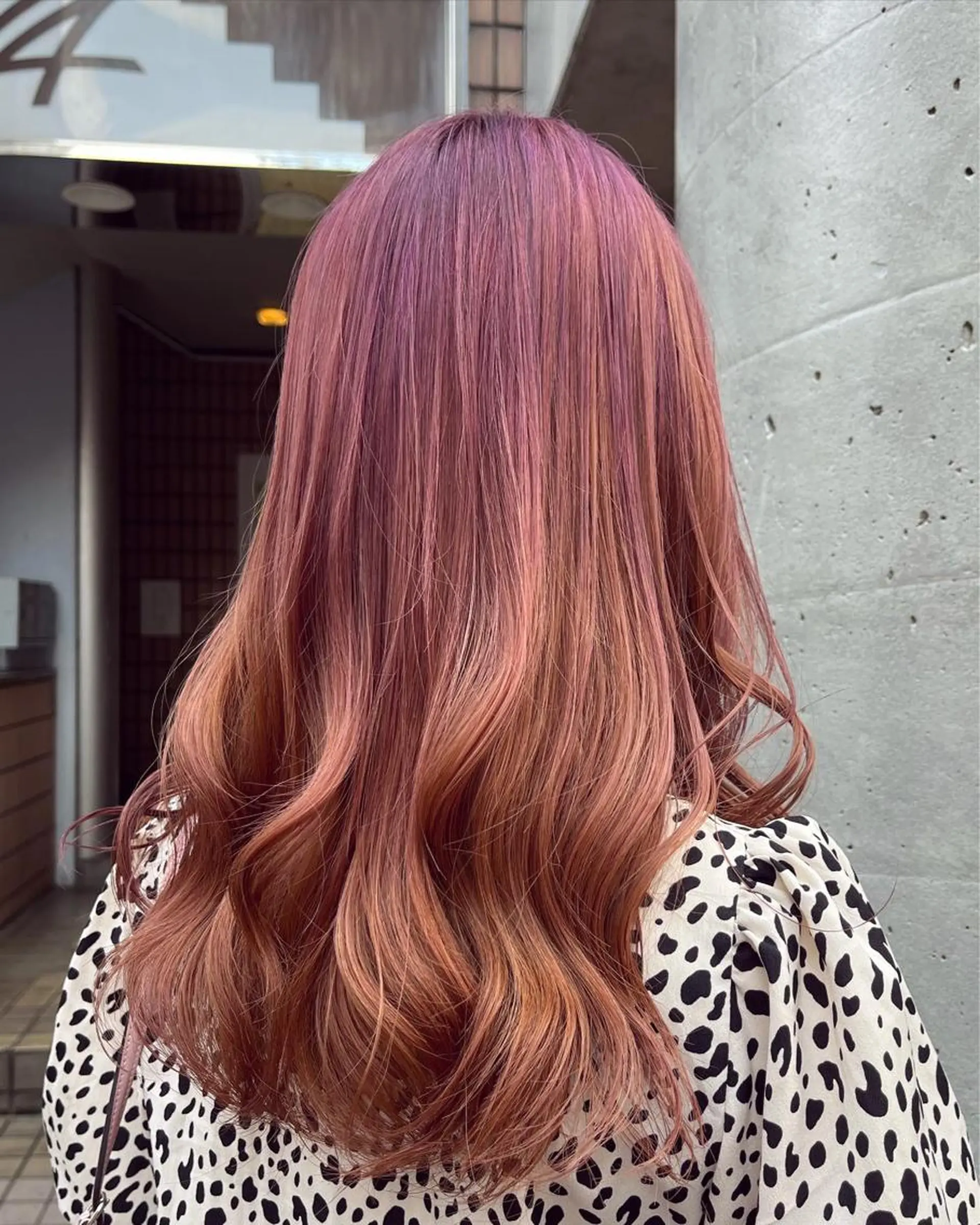 セミロング カラー ベージュカラー ハイトーンカラー ピンクカラー ピンクベージュ 髪質改善カラー☆ ヘアアレンジmiyuのヘアスタイル