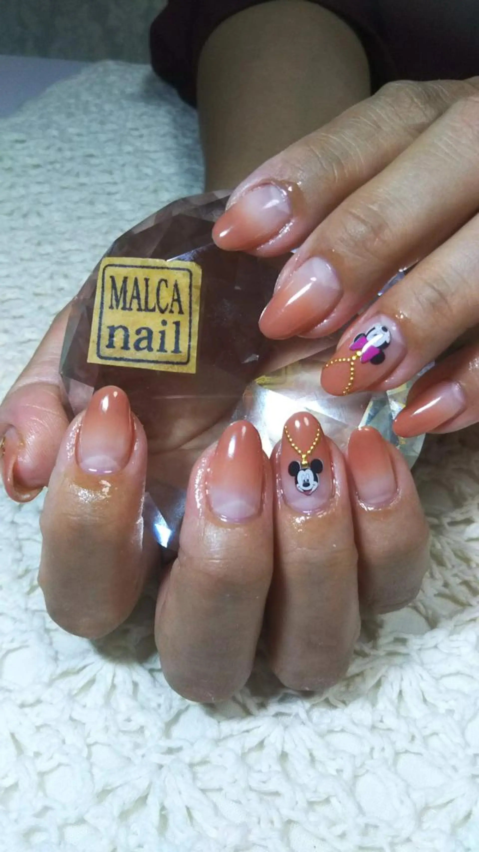 セミロング パーマ ヘアアレンジ メンズ キッズ ネイル MALCAnail(マルカネイル)所属・荒木 莉奈のネイルデザイン