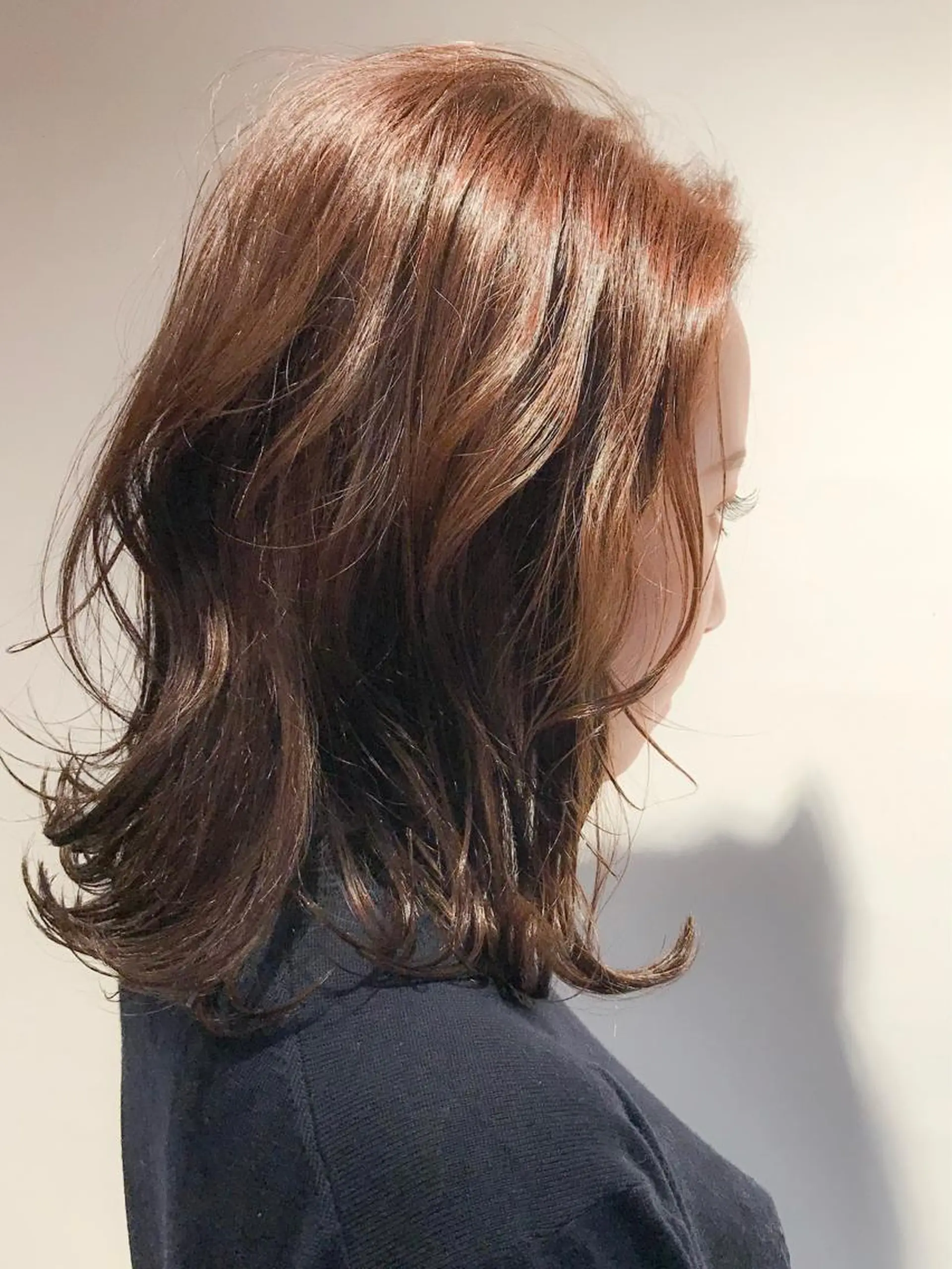 セミロング カラー BIANCO北堀江 AKANEのヘアスタイル