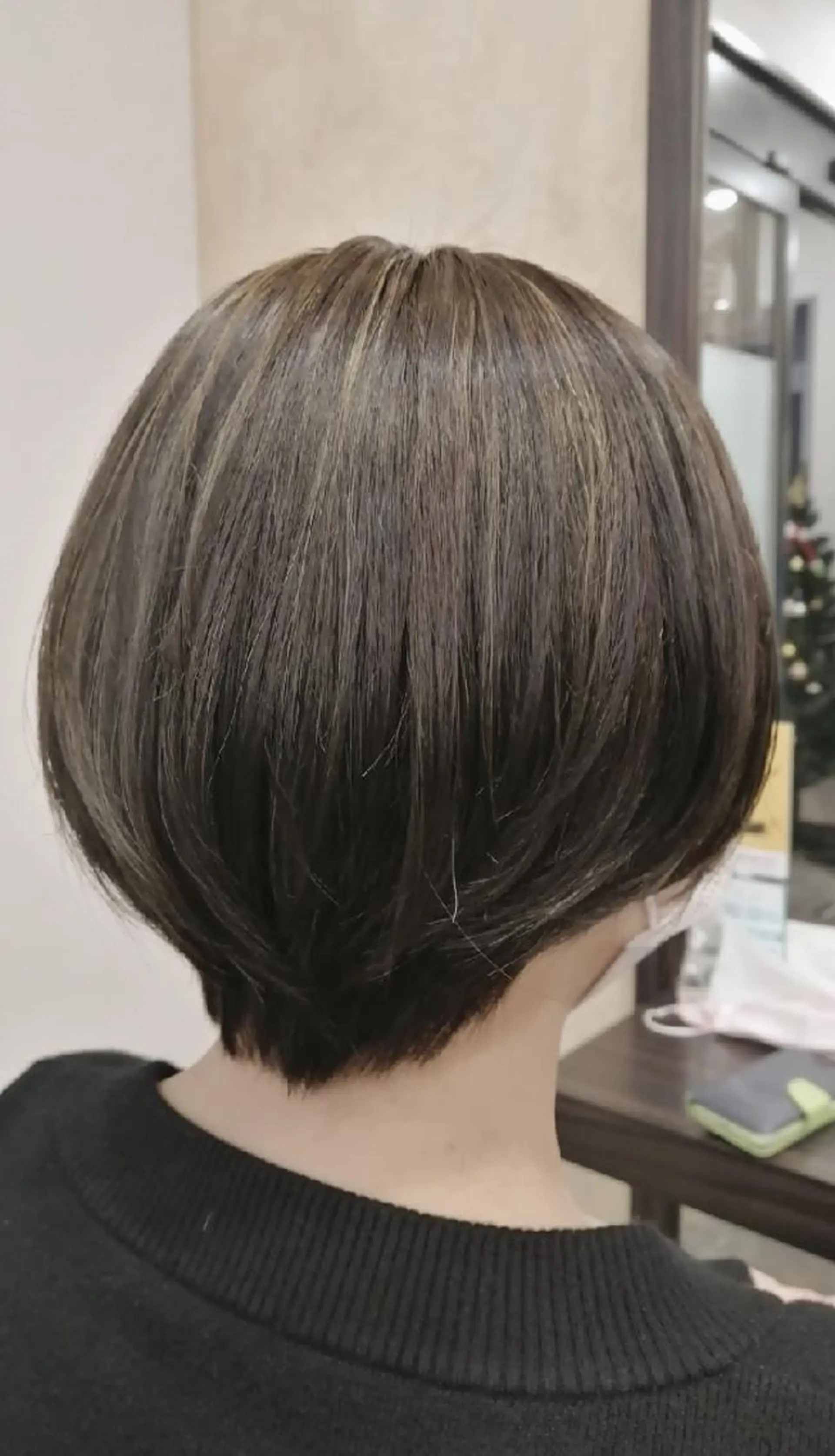 ショート ハイライト カット ヘアカラー トリートメント sepiage trois所属・酒井 亜希のヘアスタイル