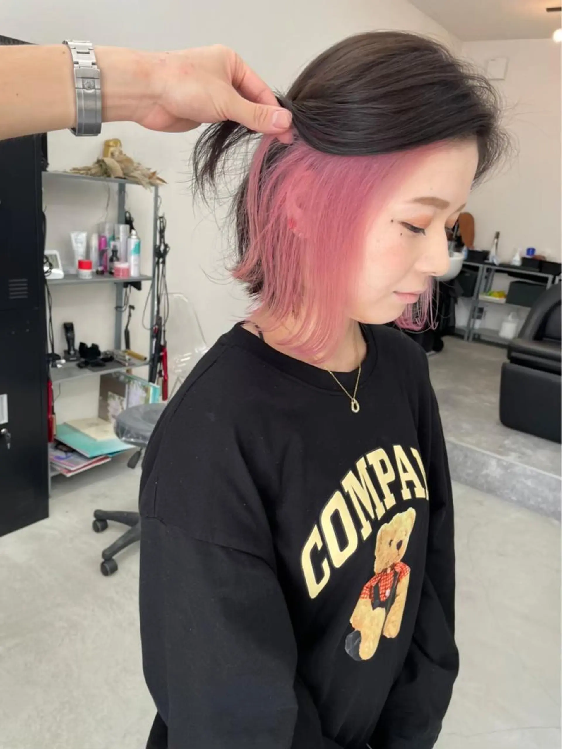 ショート カラー ネイル マツエク・マツパ アイブロウ ショートボブ バレイヤージュ ブリーチ ケアブリーチ 透明感カラー hair terra ce M奈良店のヘアスタイル