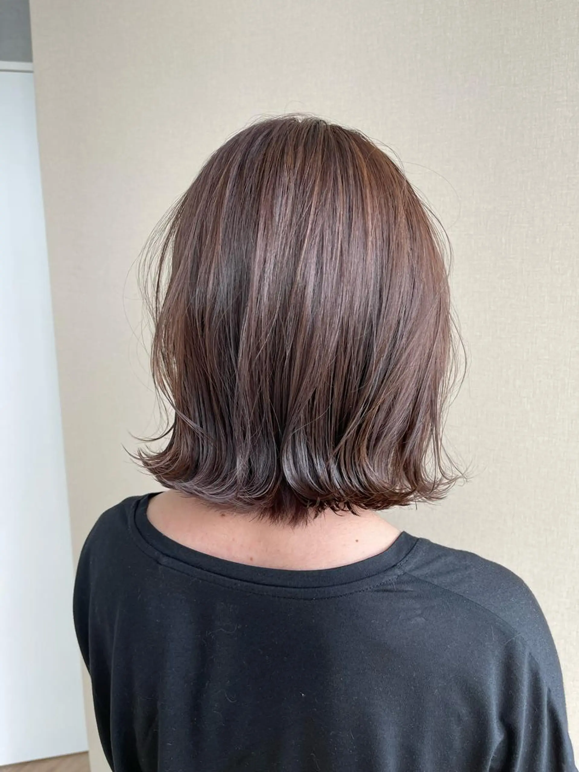 ミディアム ヘアカラー 切りっぱなしボブ/ 蒲生四丁目/伊藤瑠唯のヘアスタイル