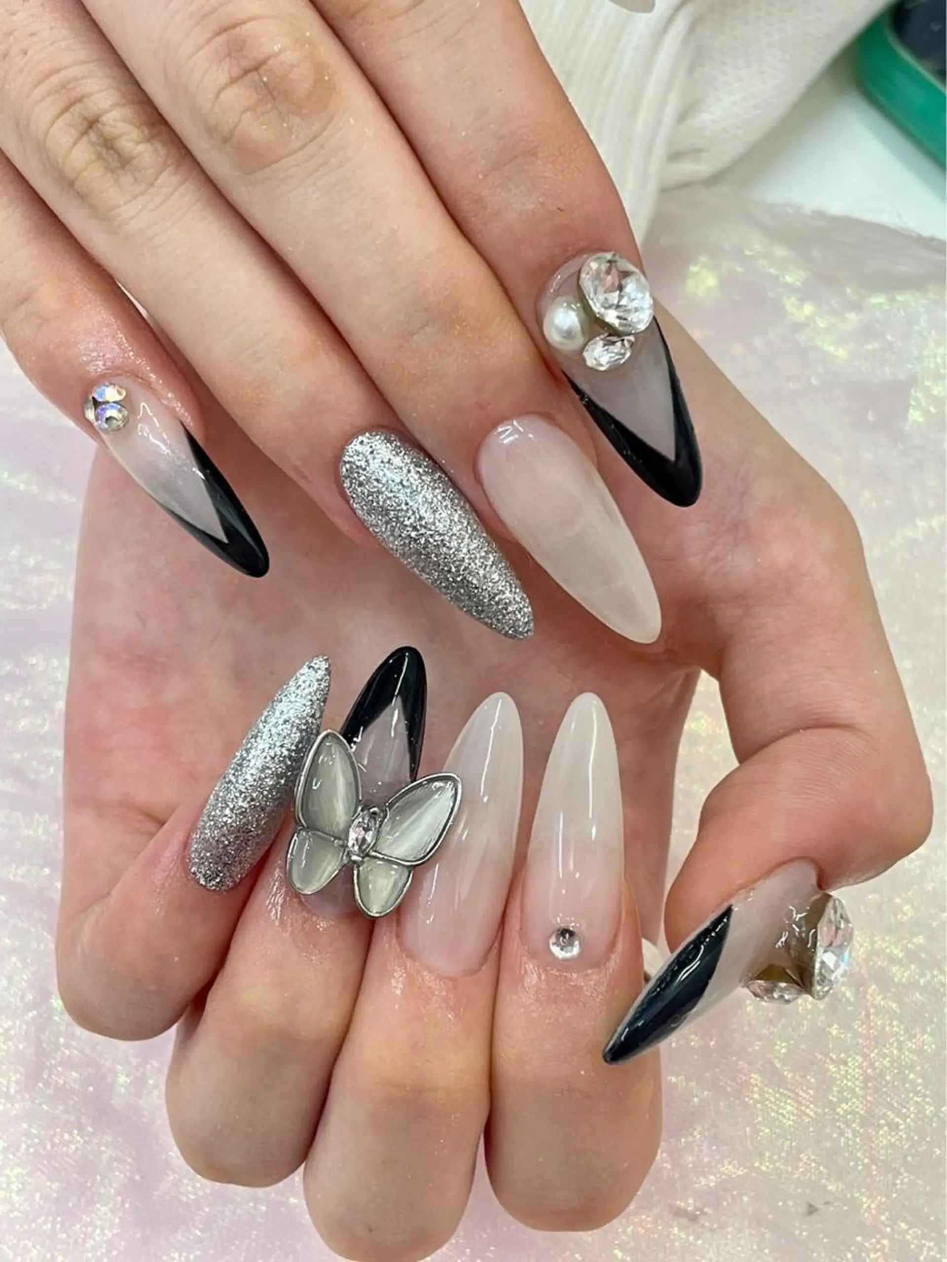 ネイル NAILSGOGO shibuyaのネイルデザイン