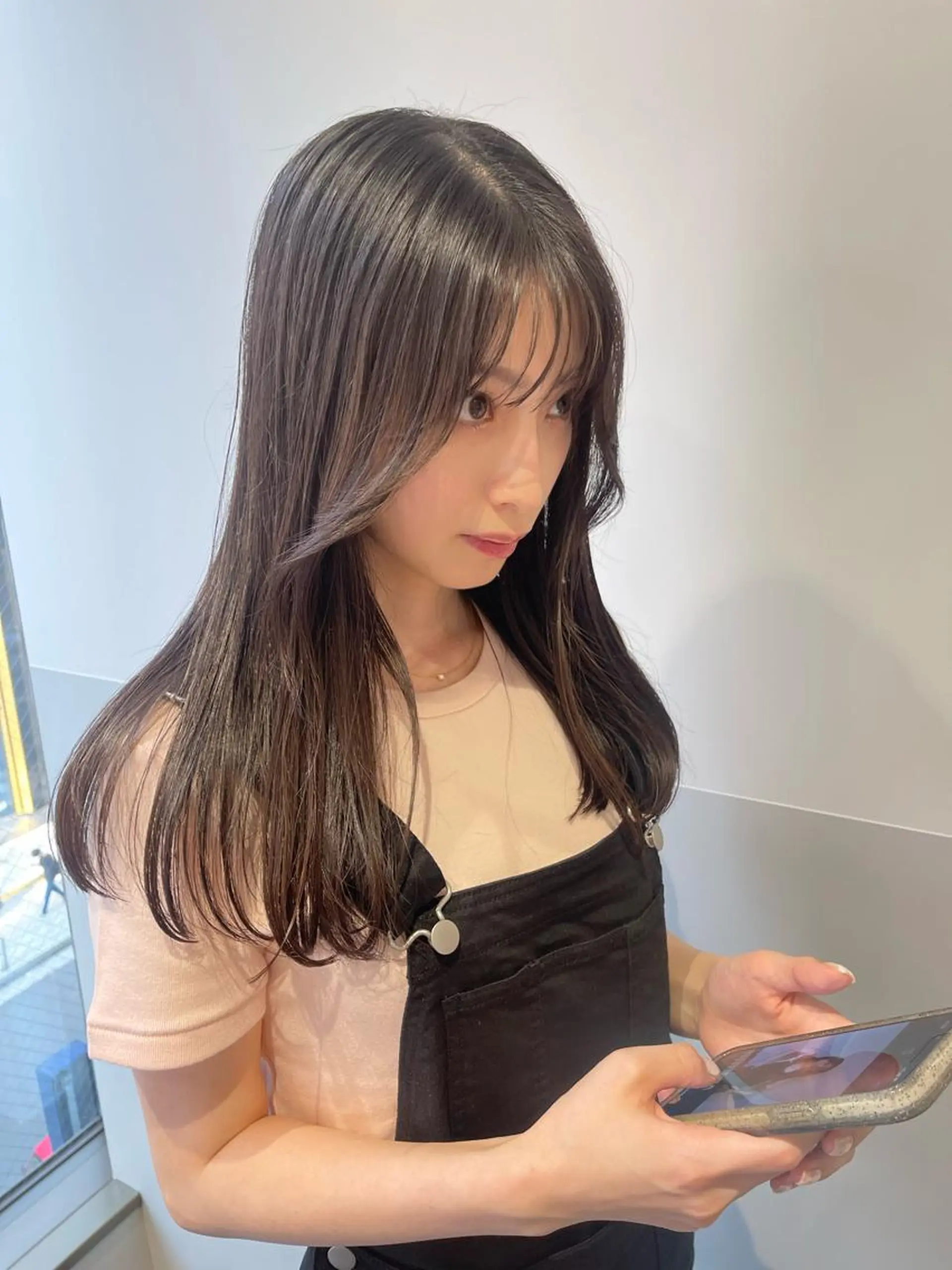 セミロング カラー カット ヘアカラー トリートメント 〻ツヤハイトーン🩰 🤍HARUCAのヘアスタイル